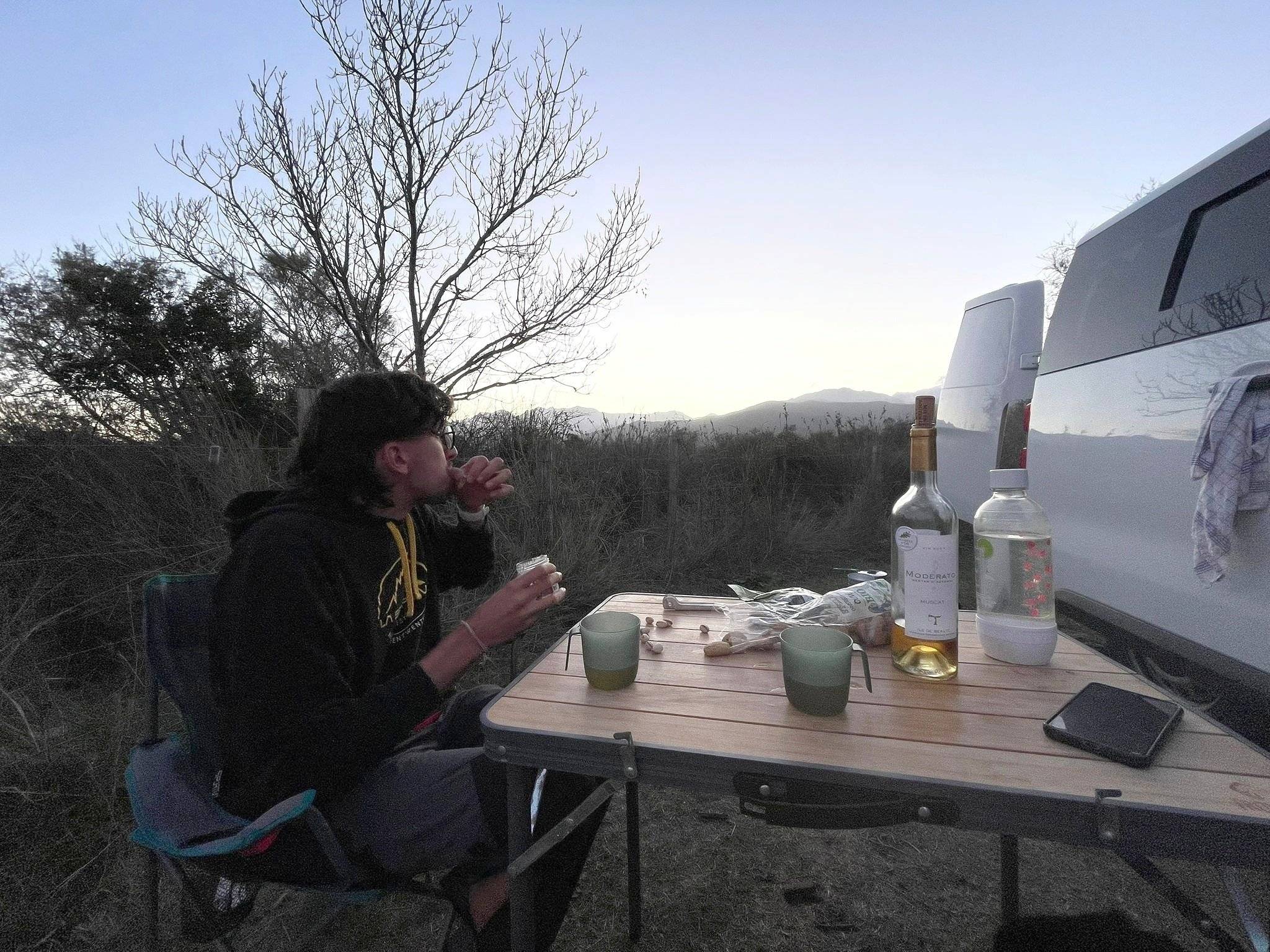 Dining Area  - Yescapa