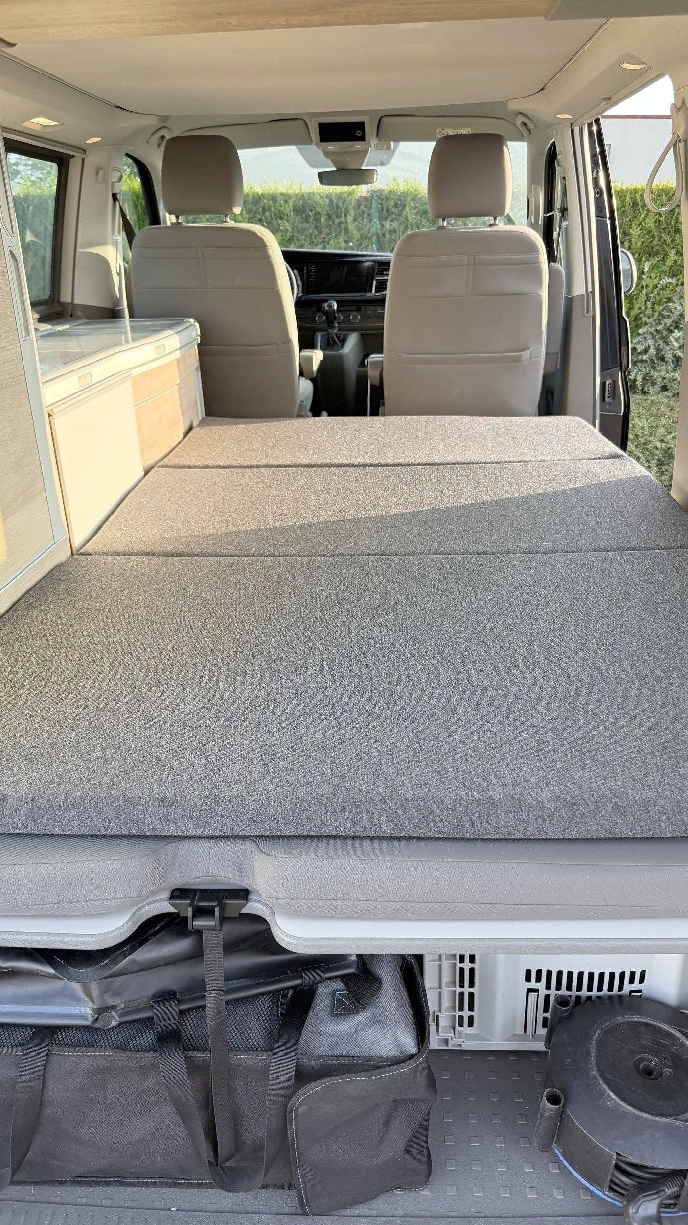 Slaapplaatsen Volkswagen Volkswagen T6.1 California - Yescapa