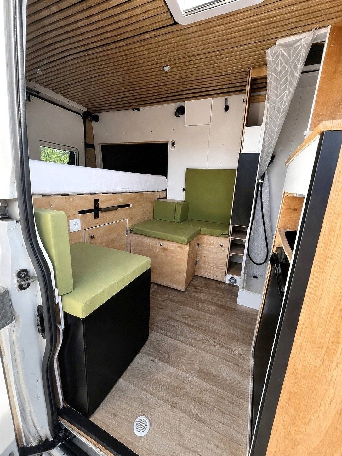 Dormidas Peugeot Boxer - Yescapa