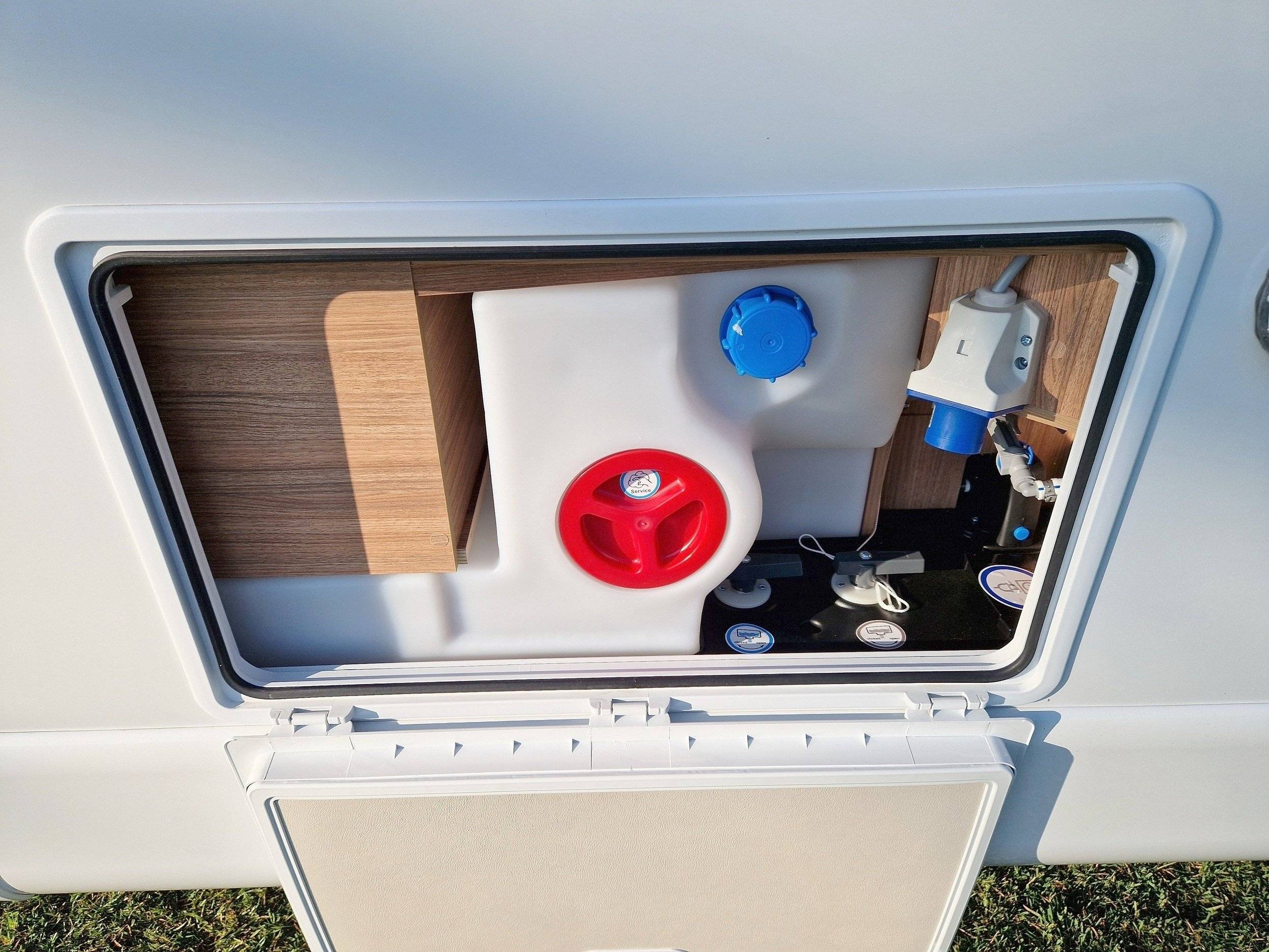 Weinsberg Caracompact 600 MEG