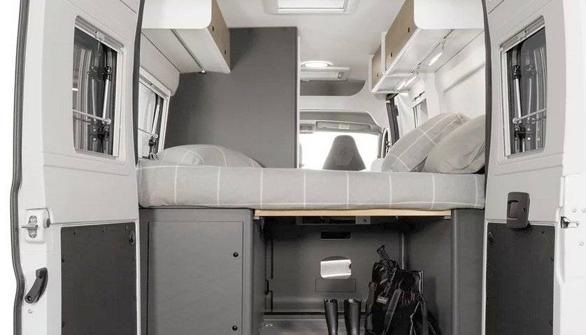 Couchages Fiat Fiat Ducato 2.2l 140 CV AUTOMATIQUE - Yescapa