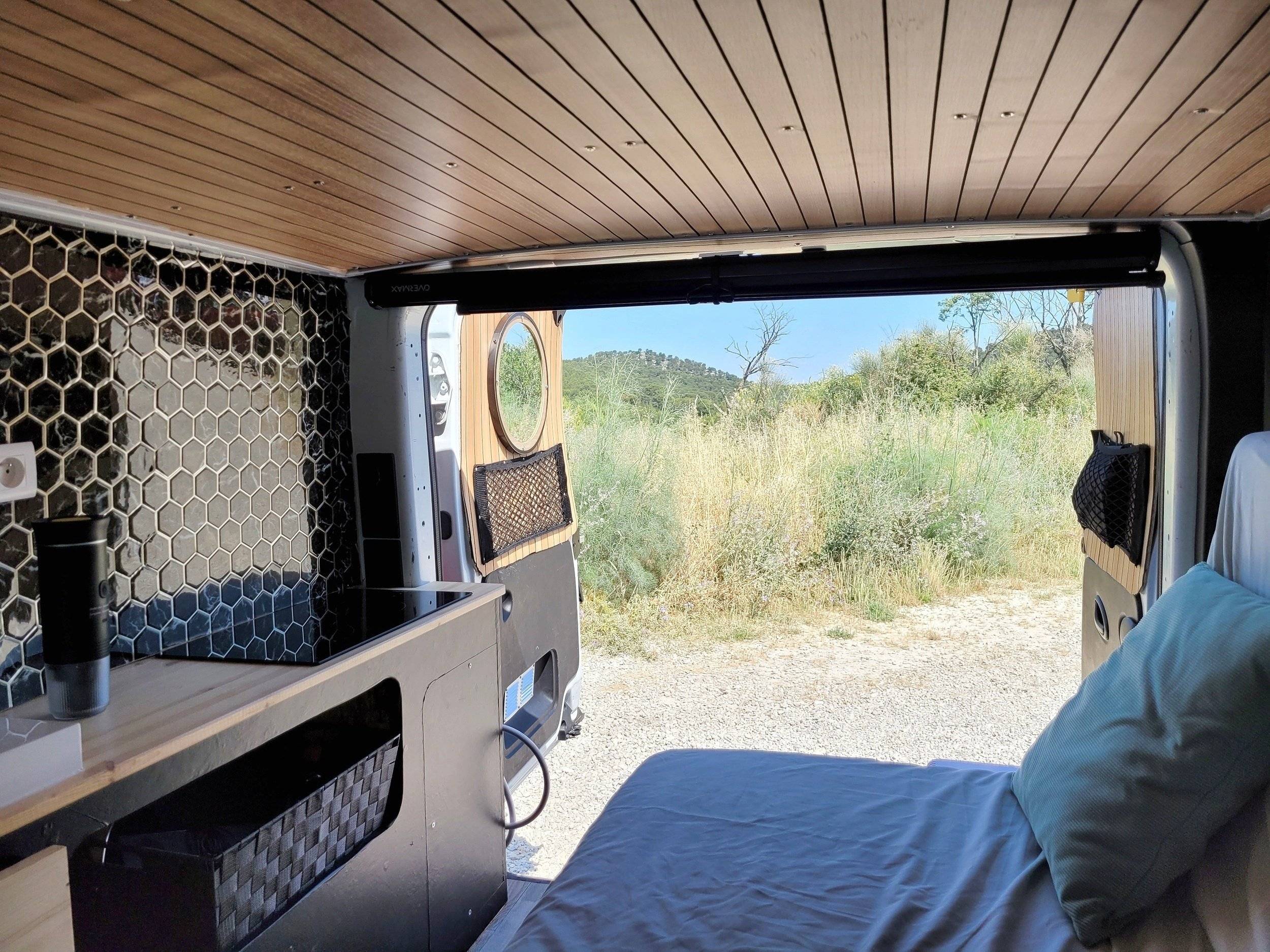 BJH RENAULT TRAFIC III 120 cv