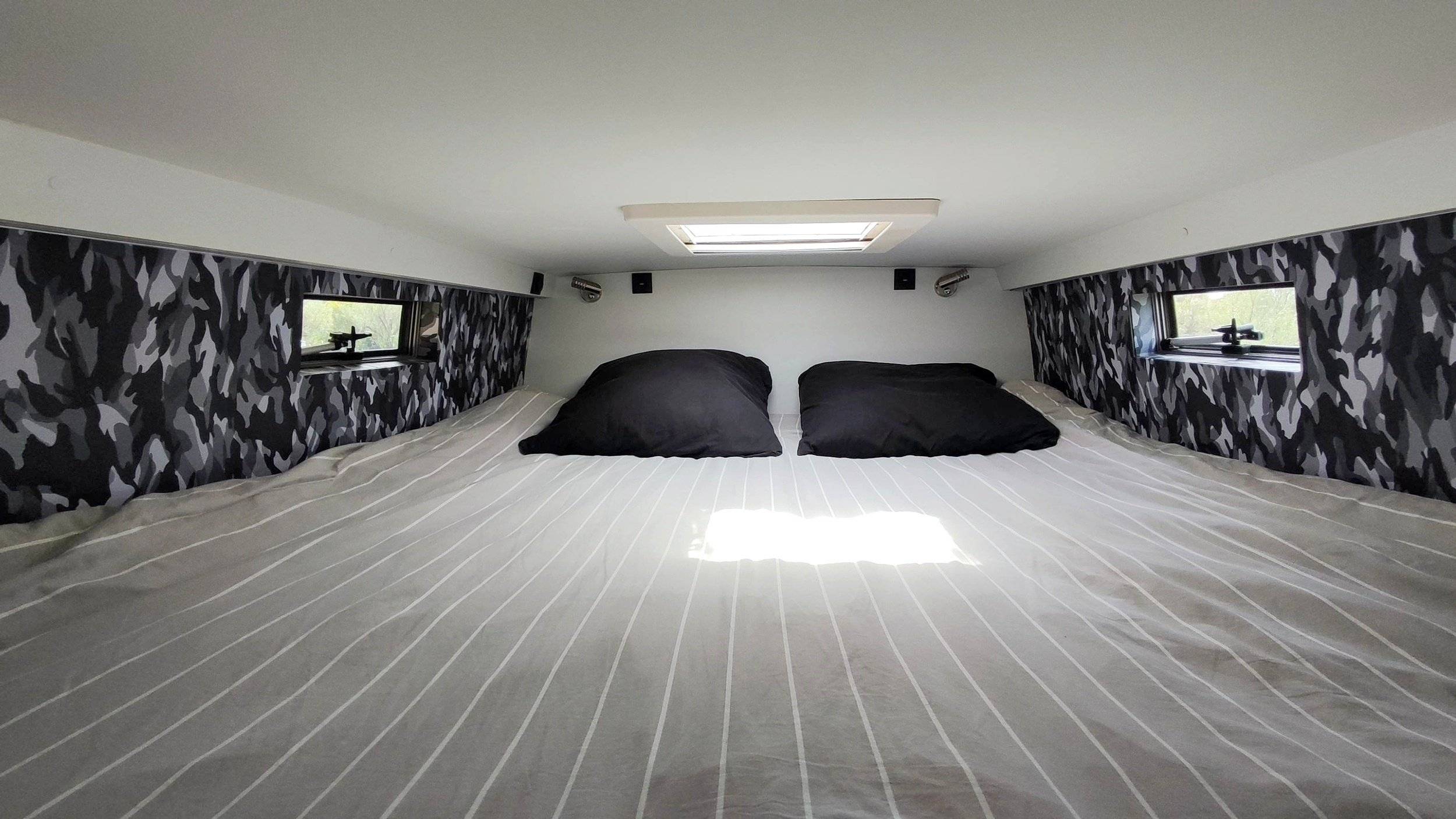 MAN TGE Custom Sport