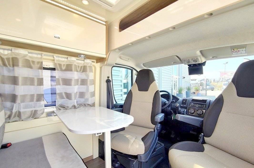 Comedor Fiat Fiat ducato - Yescapa