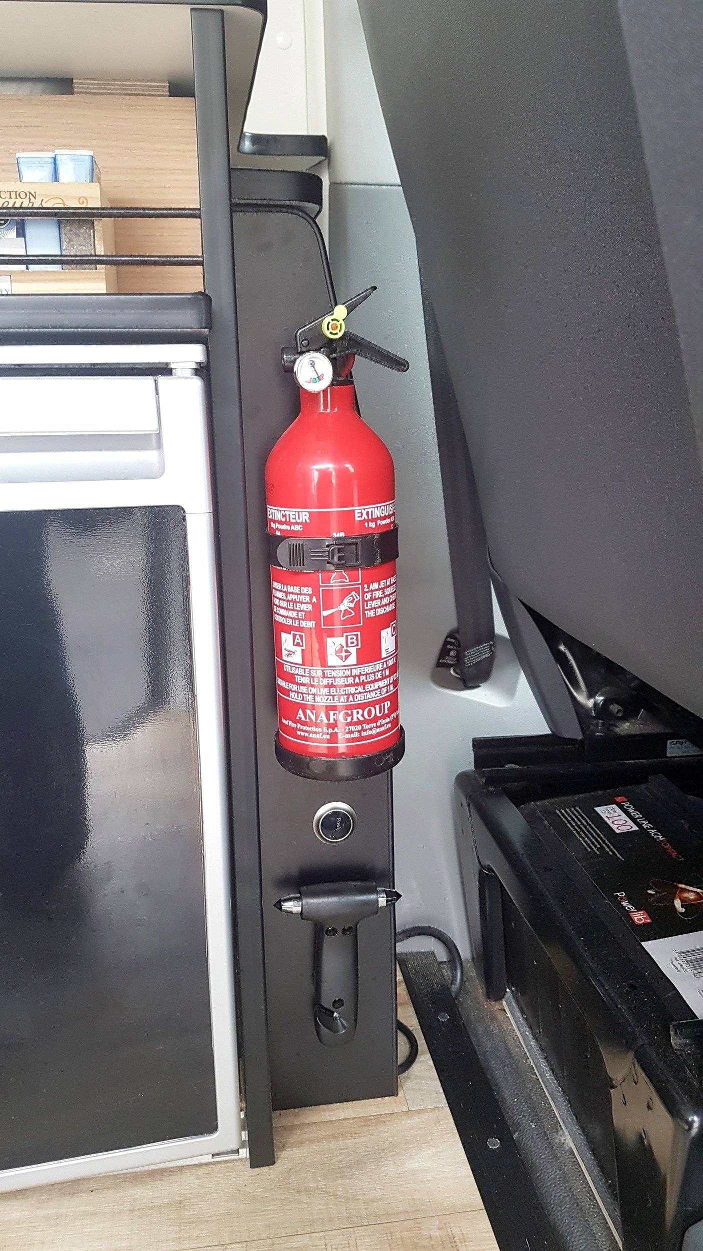 Kusthom Transporter T5 L2H1 2 l 102 ch