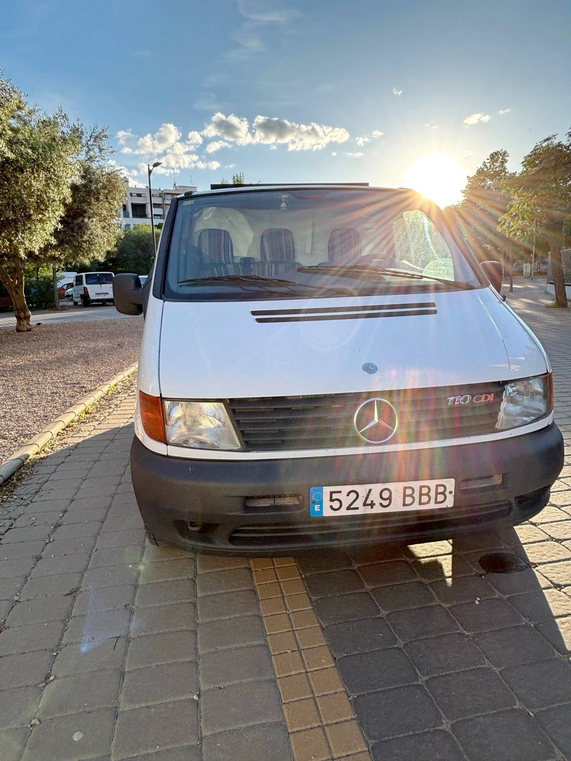 Mercedes Vito 110d mixto