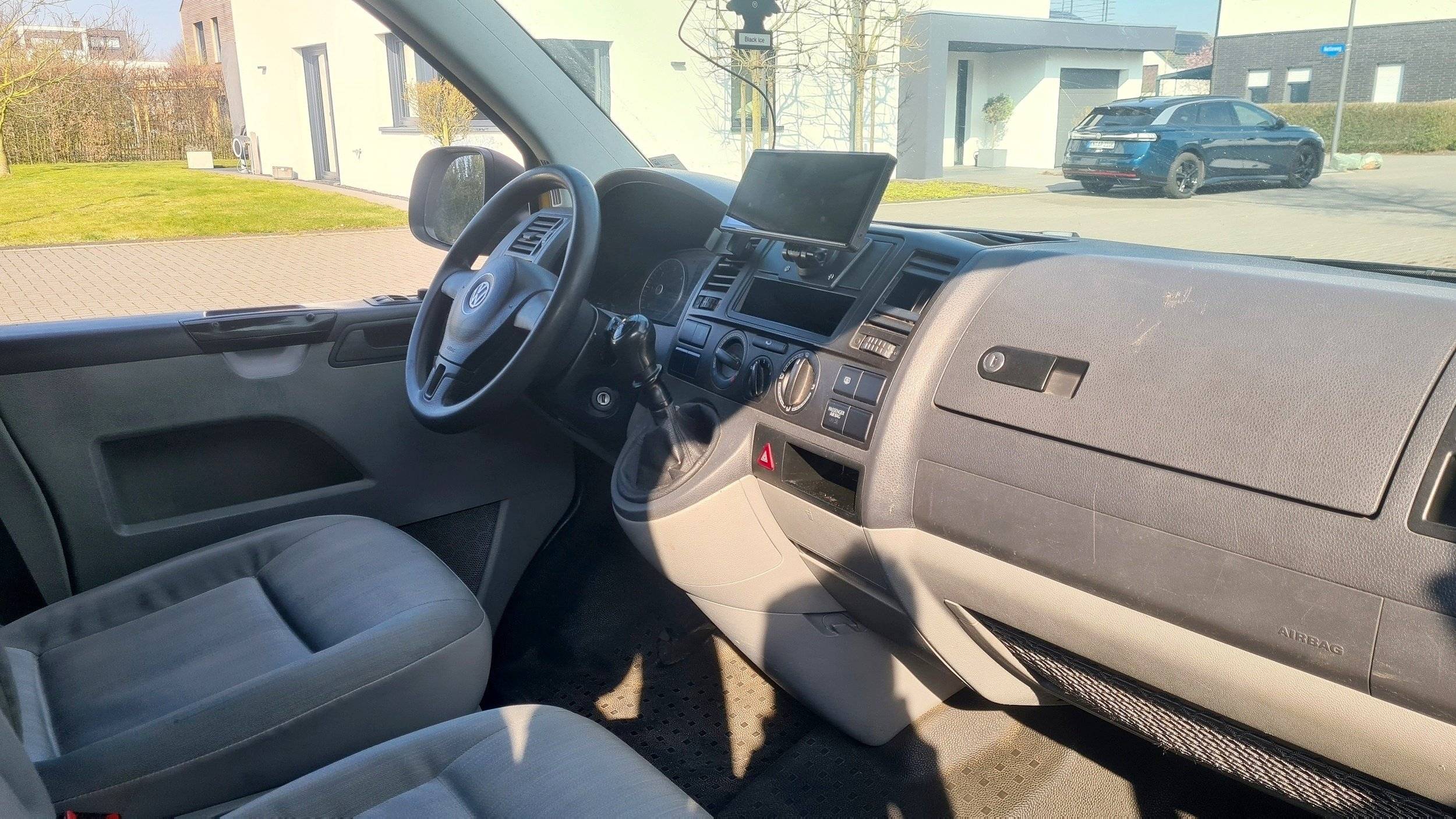 Volkswagen T5 2 l 84 ch