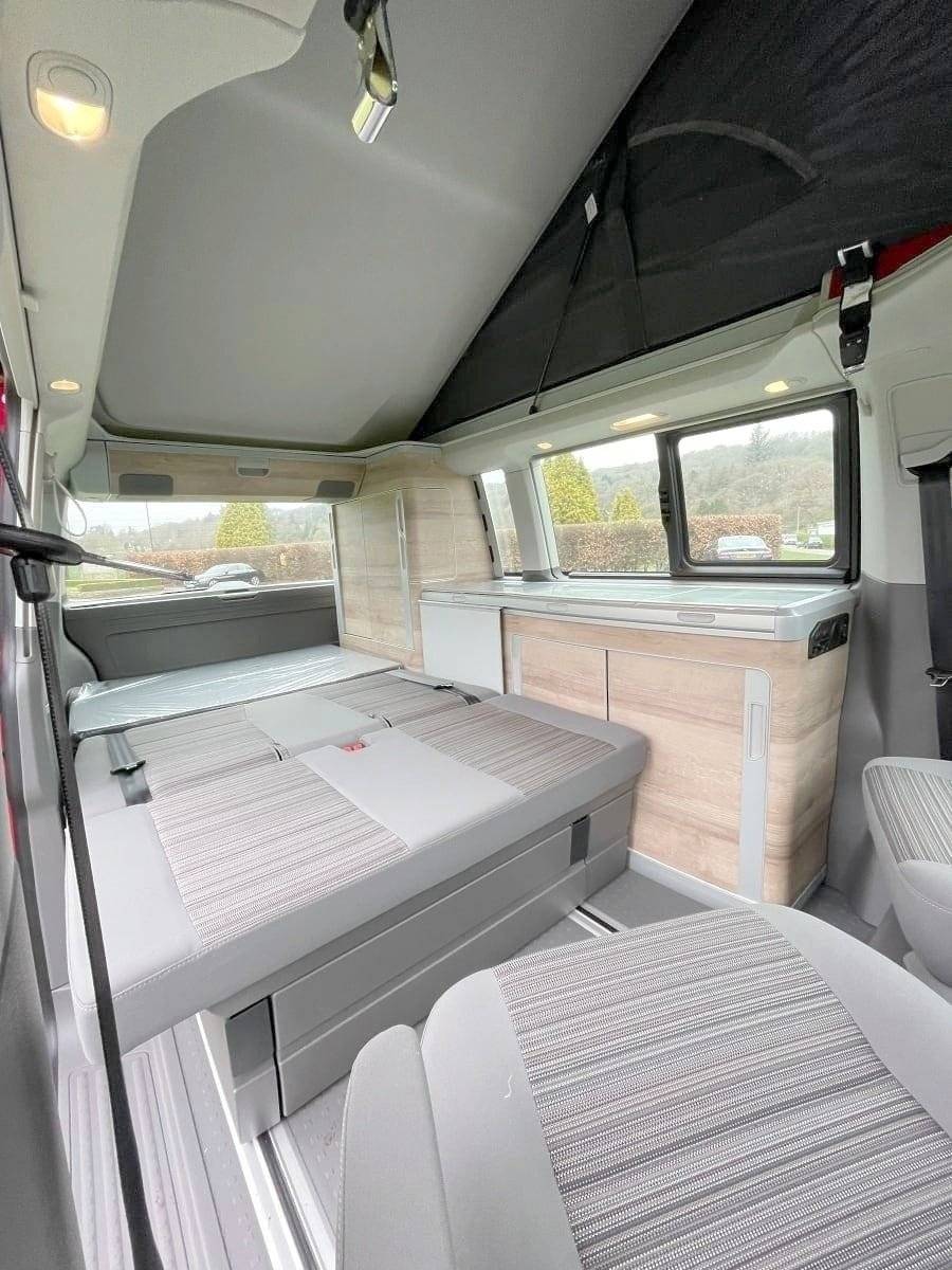 Volkswagen Volkswagen T6.1 California COAST