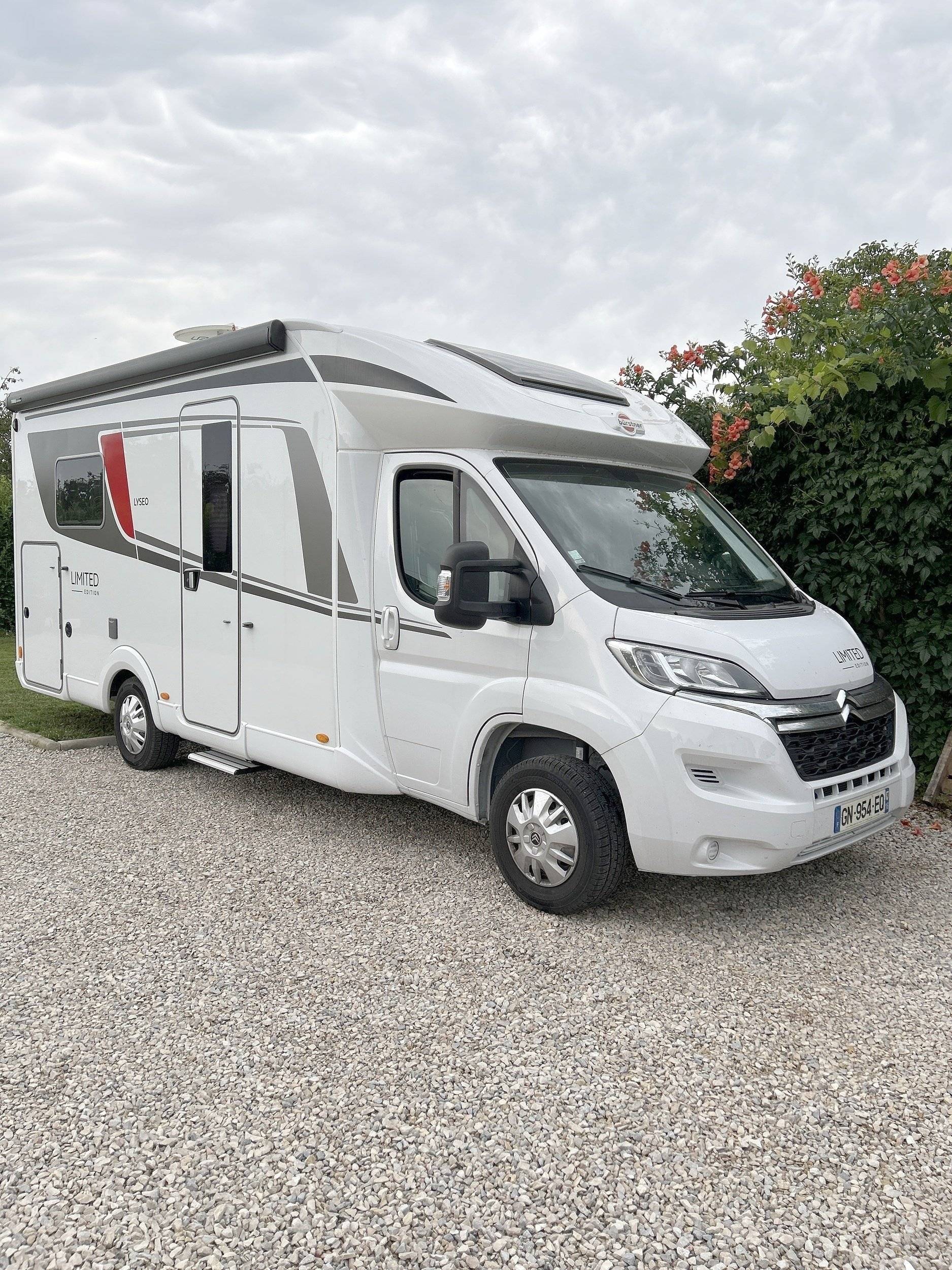 Bürstner 2.2L 140CV