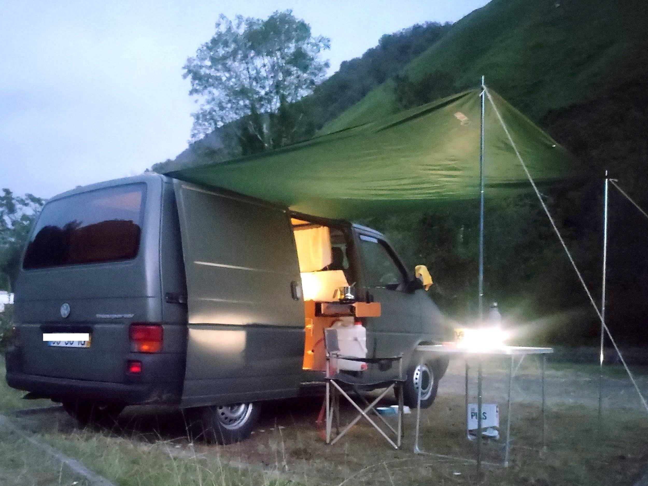 Volkswagen Transporter T4 2.4D