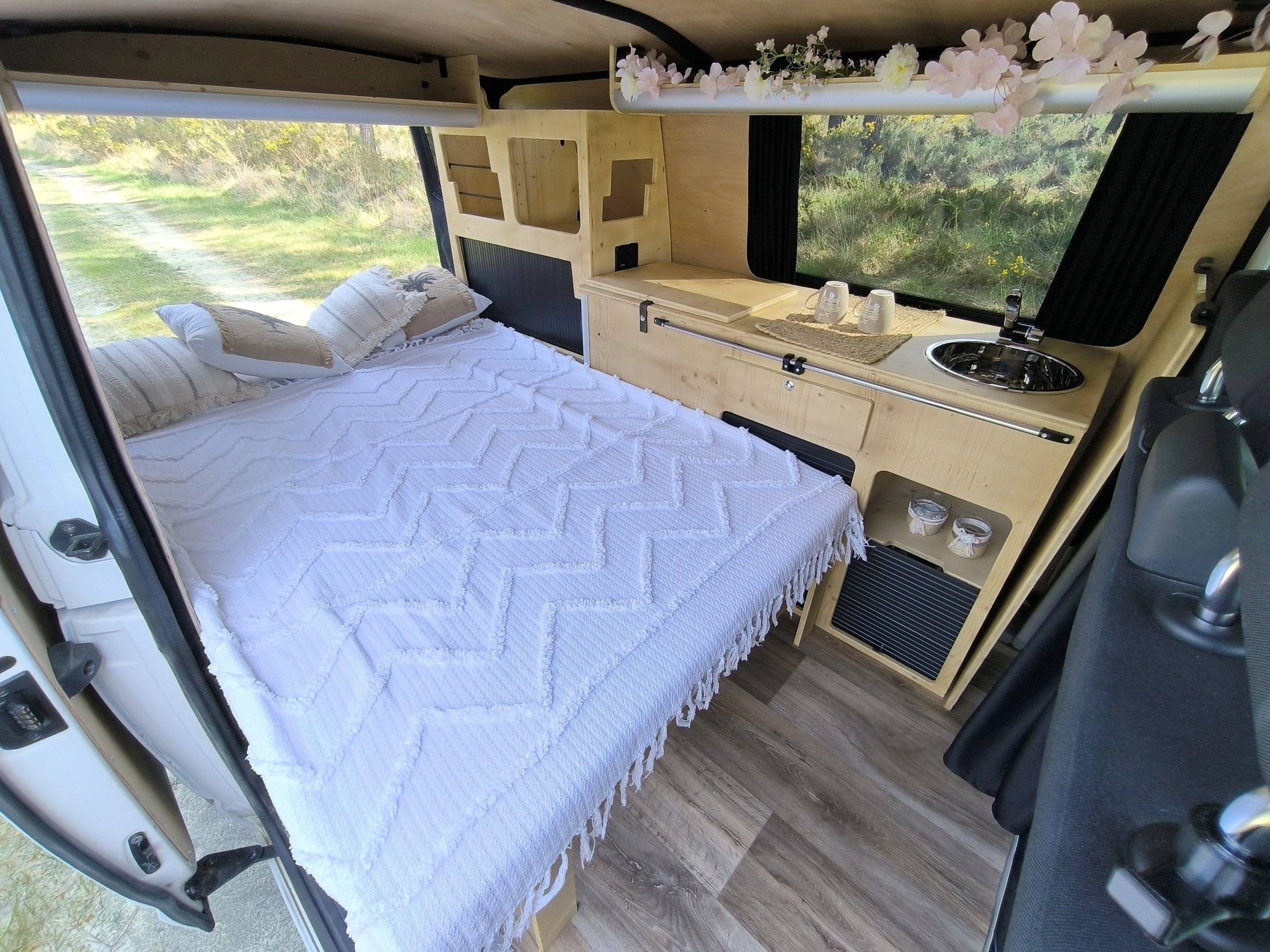 VAN'S OUEST T6 2 l 102 ch