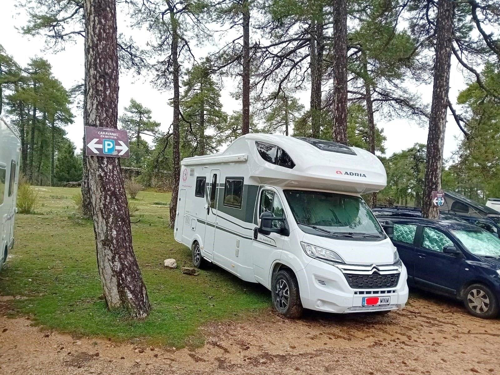 Adria ADRIA CORAL AXESS XL 670 DK