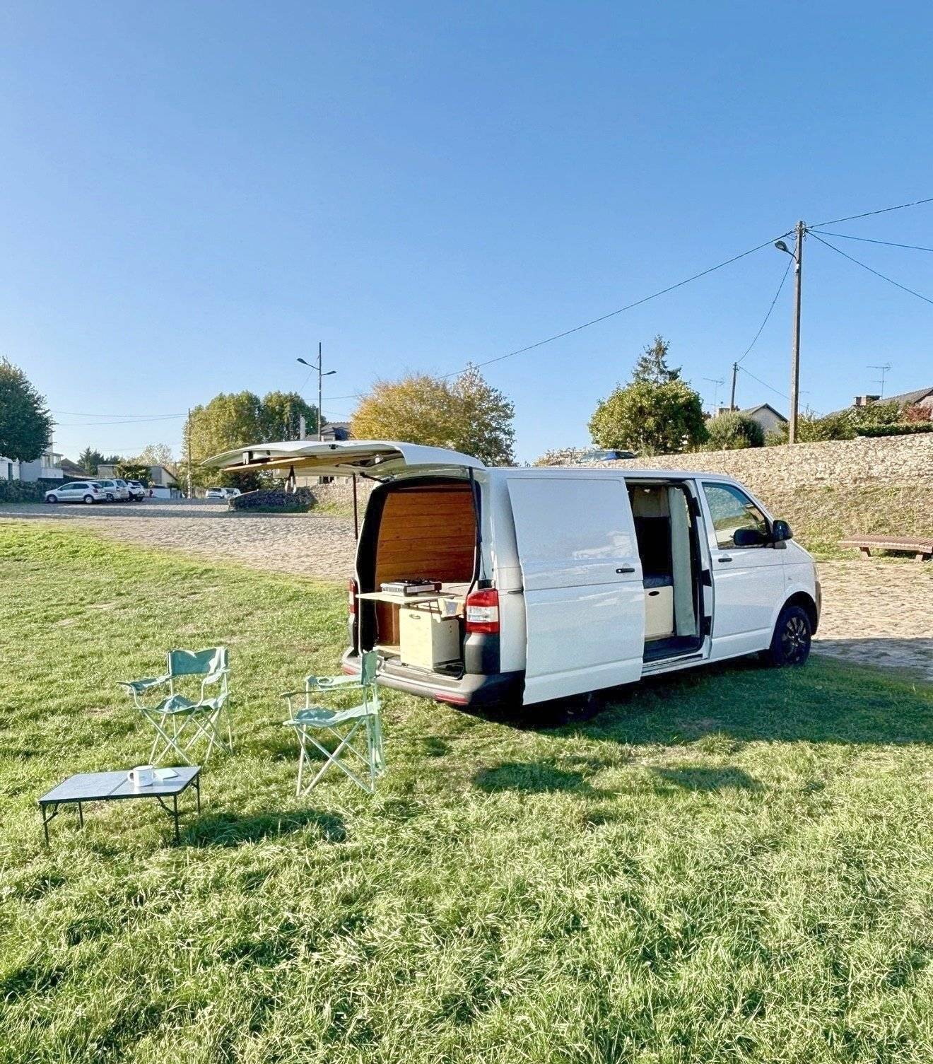 Eethoek Volkswagen Volkswagen Transporter T5 - Yescapa