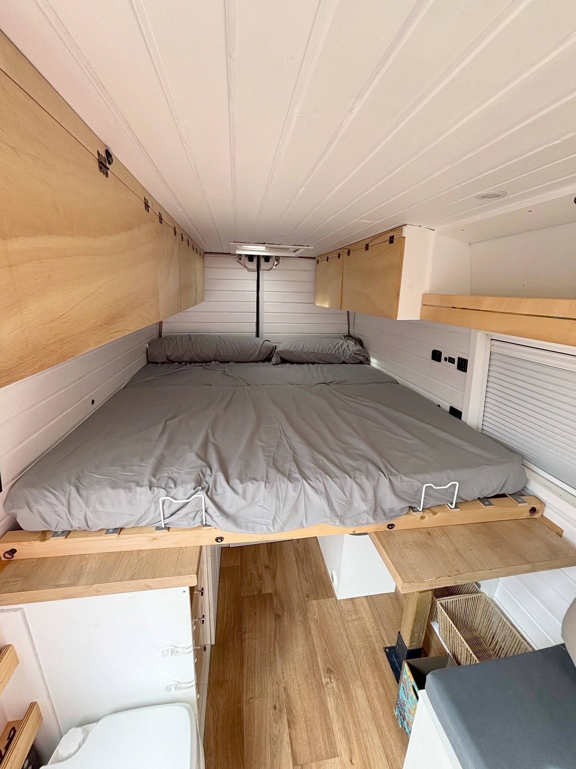Schlafplätze Renault Master 2,5 l dCi 150 ch. - Yescapa