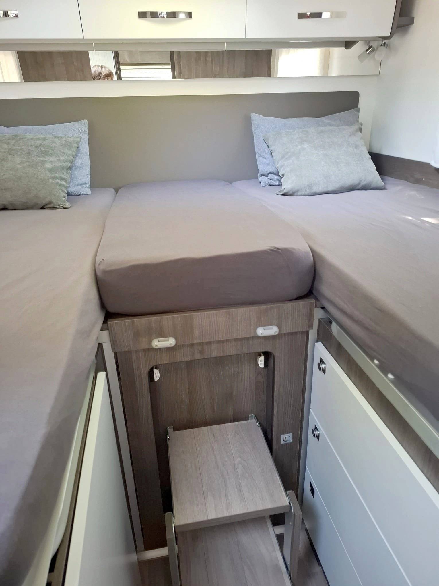 Benimar Cocoon 468