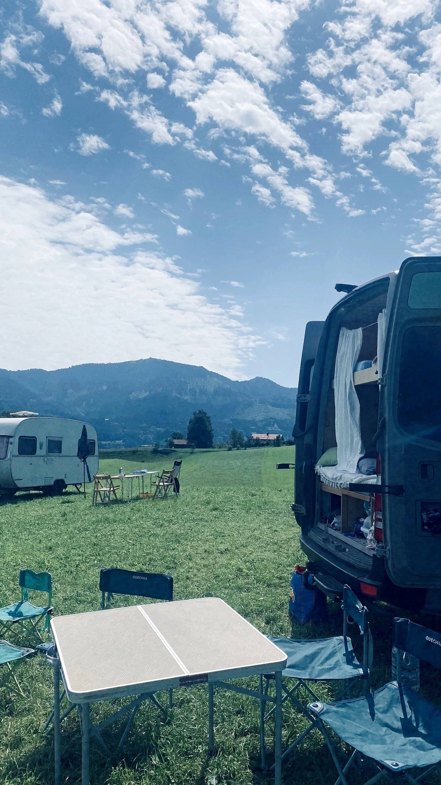 Berth Mercedes Sprinter - Yescapa