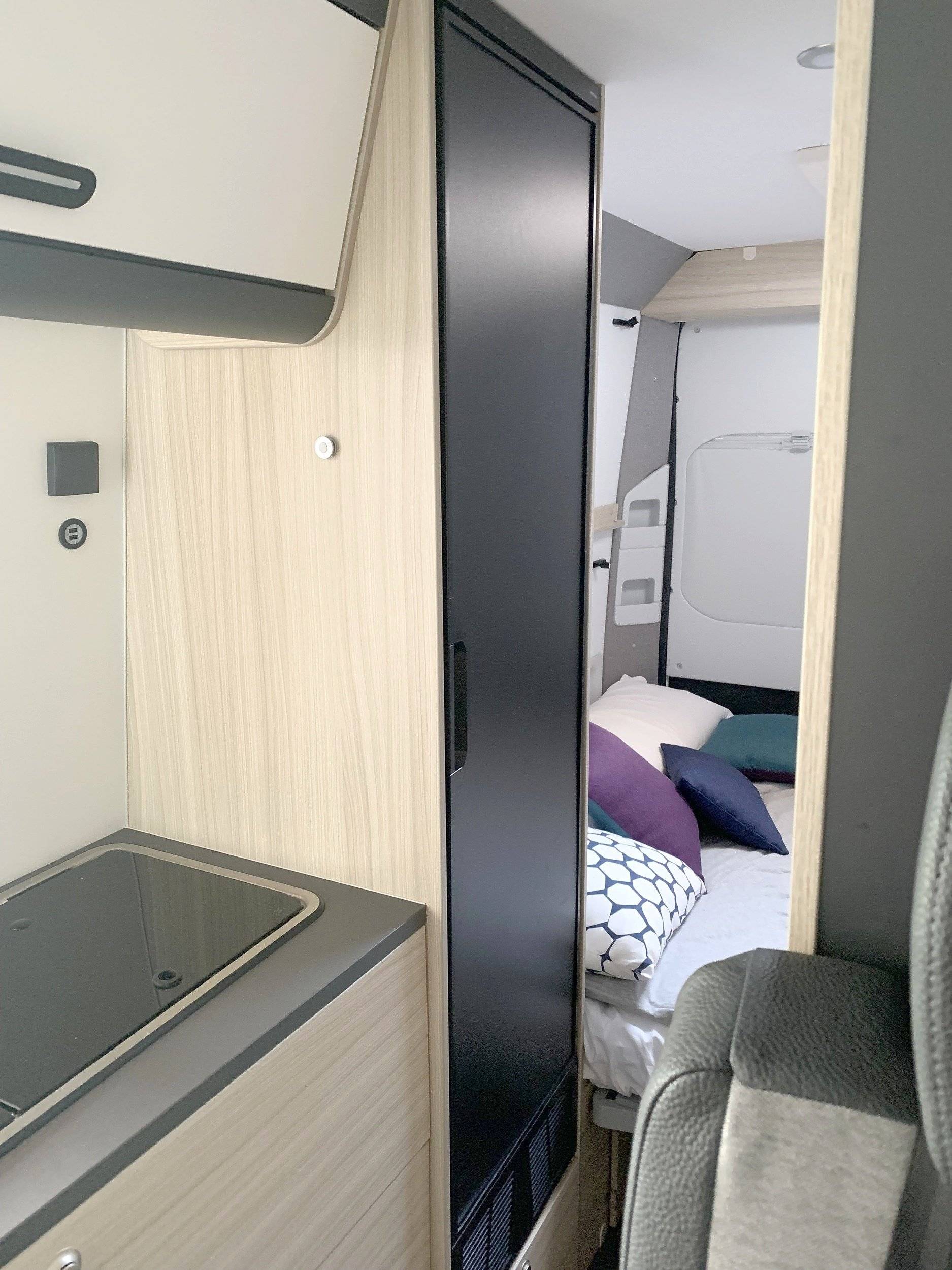 Sun Living V60 SP Family