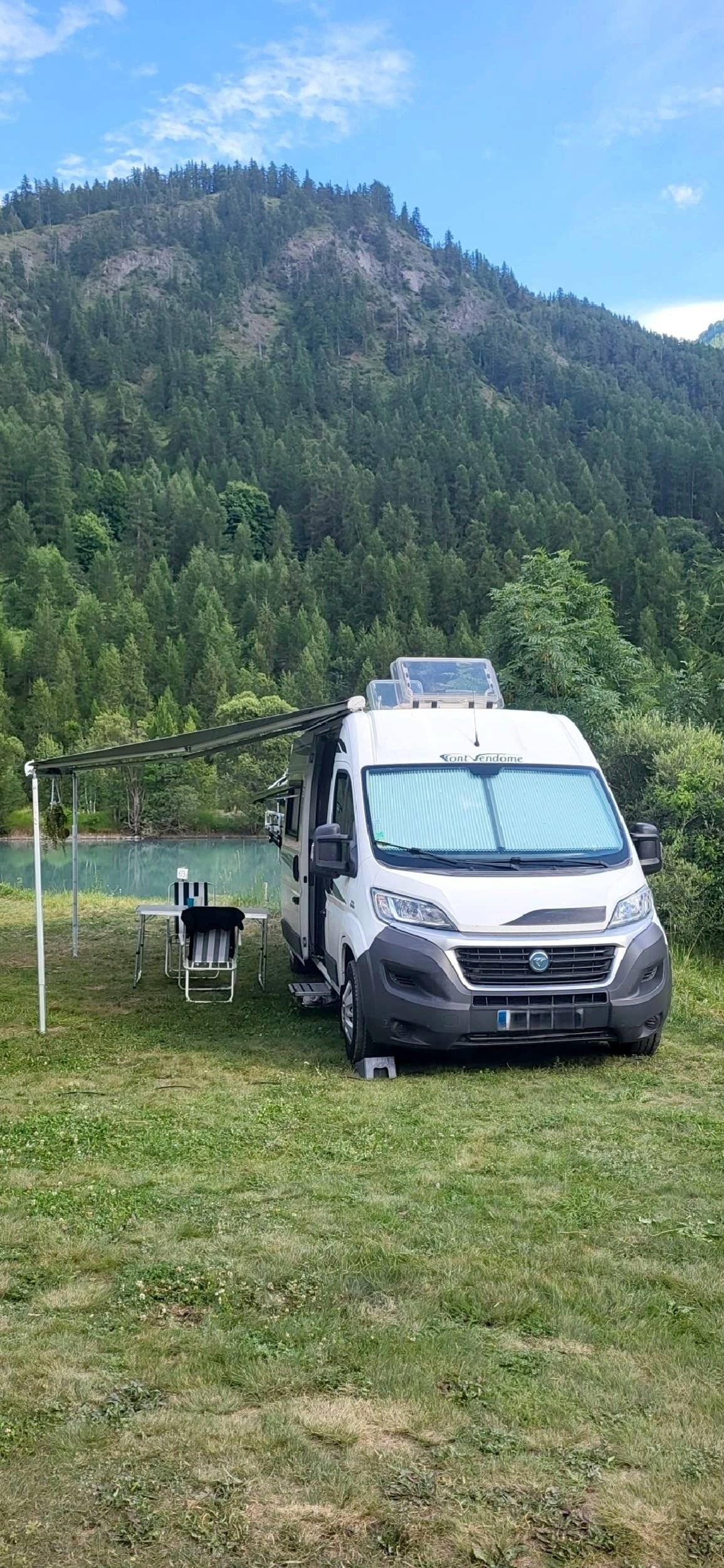 Huur Buscamper - Solliès-Ville - 83253 - Font Vendôme Leade… - Yescapa