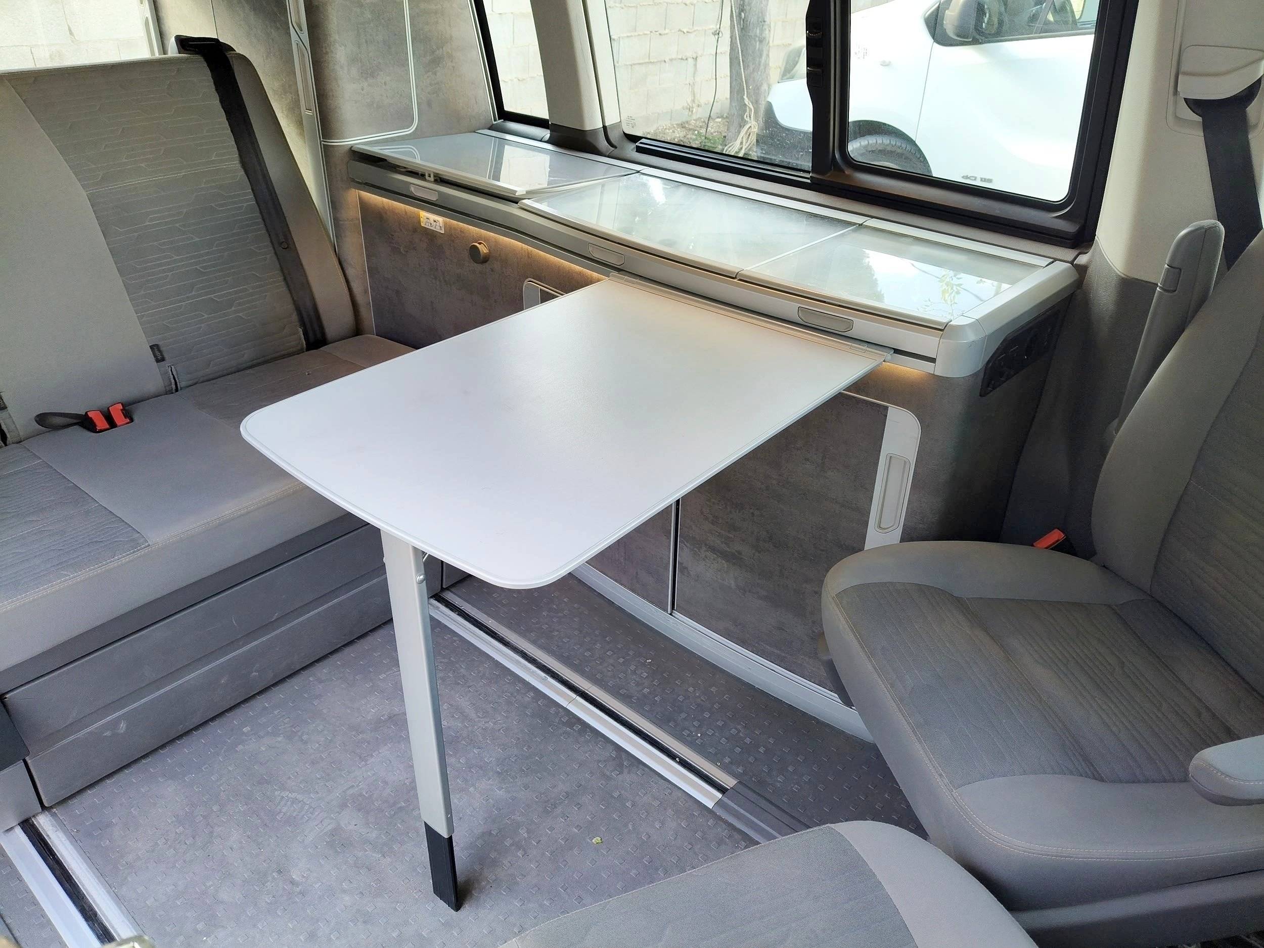 Essecke Volkswagen T6.1 California Ocean - Yescapa