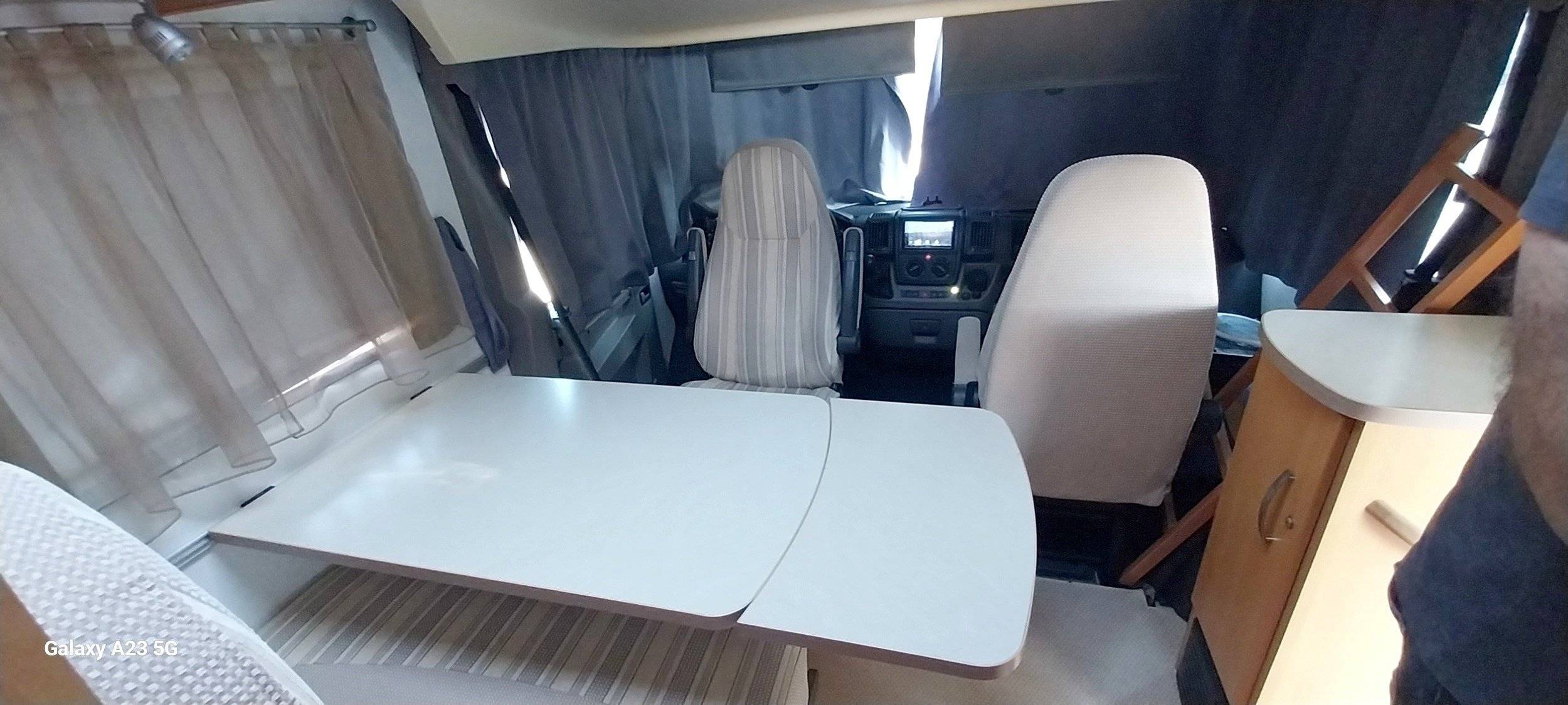 Dinette Fiat - Yescapa