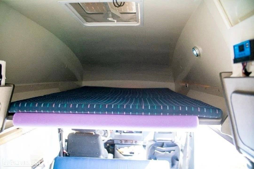 Letti Mercedes Mb 100 - Yescapa