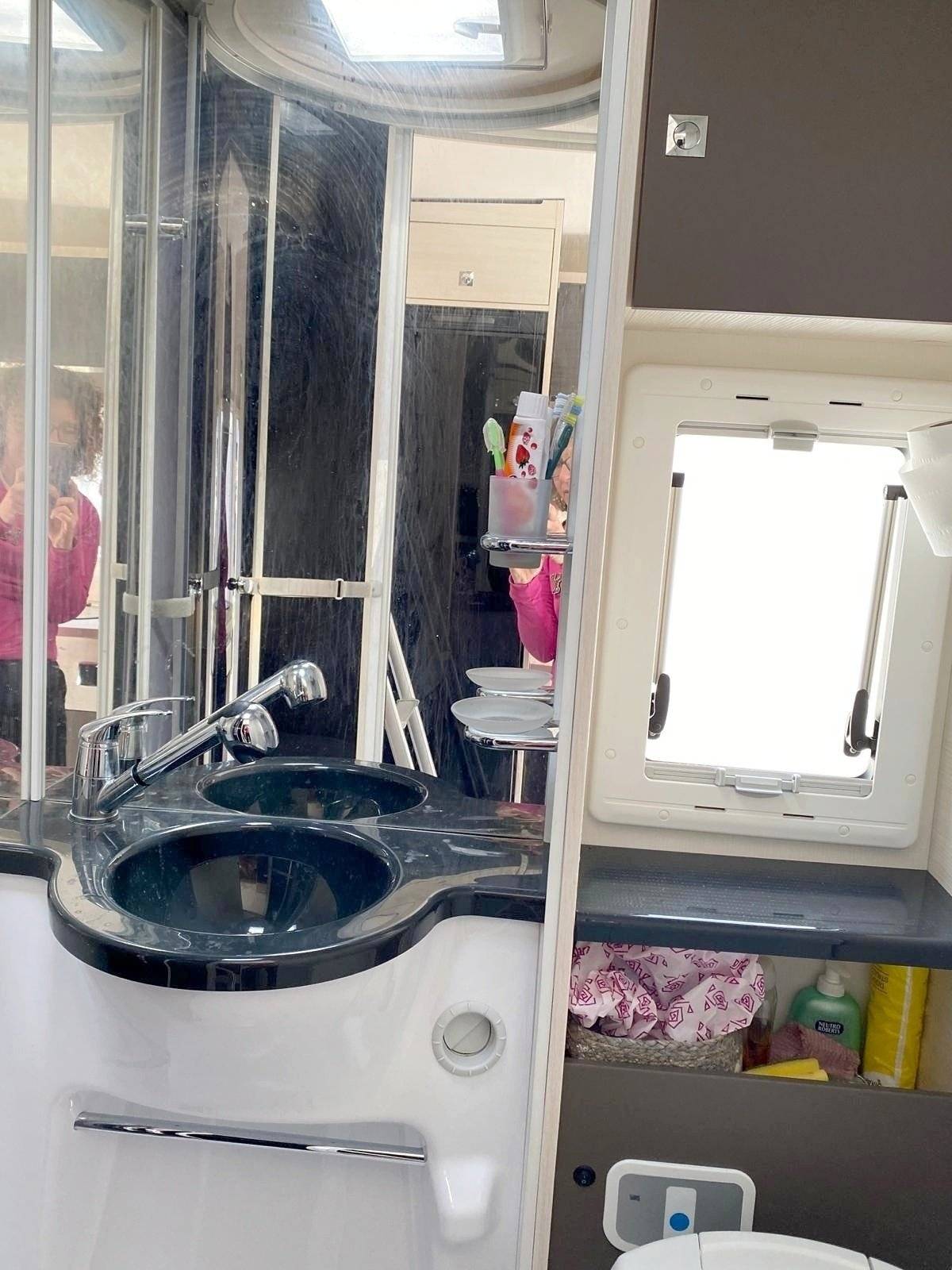 Challenger CHALLENGER GENESIS C266