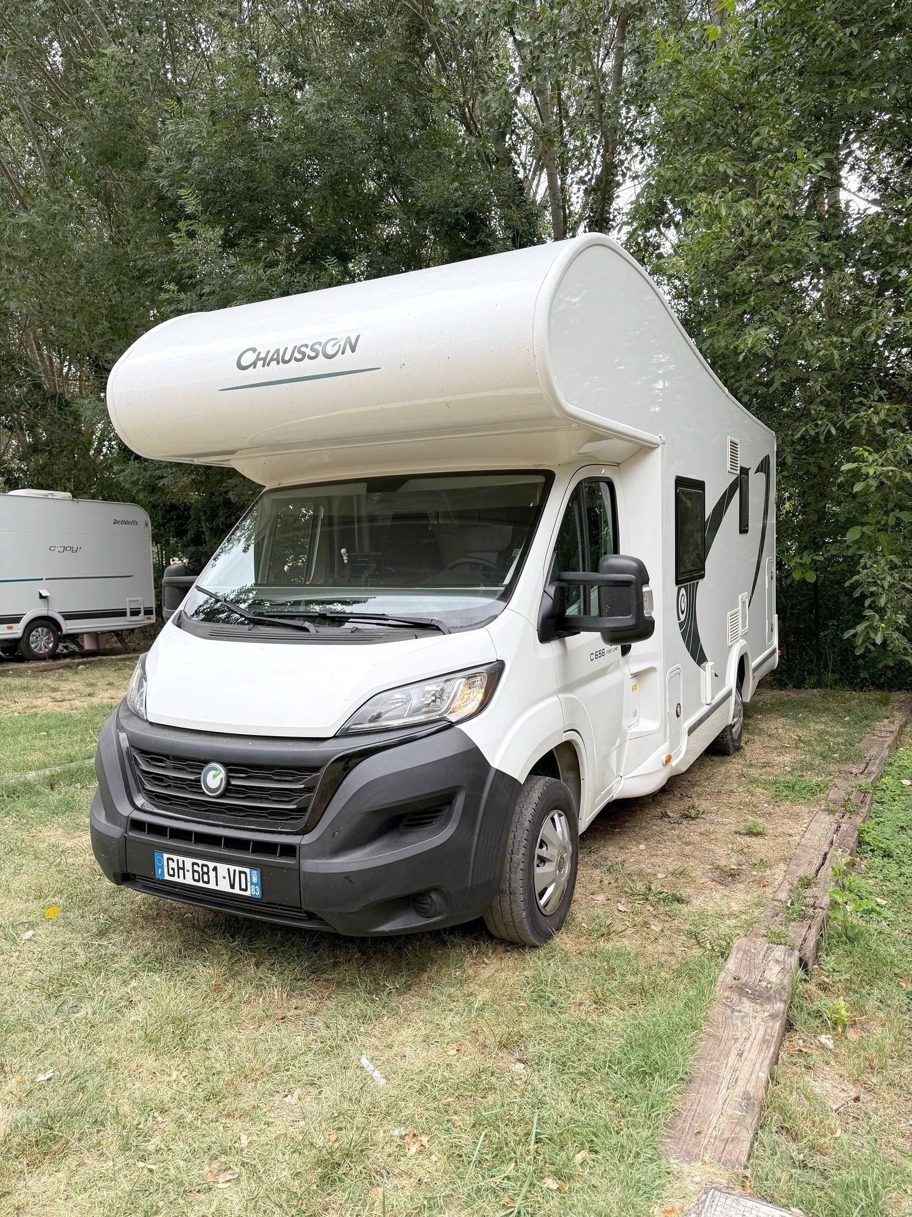 Chausson C 656 First Line