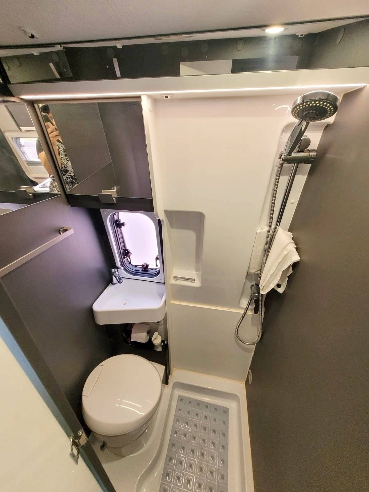 Mclouis menfys 3 maxi