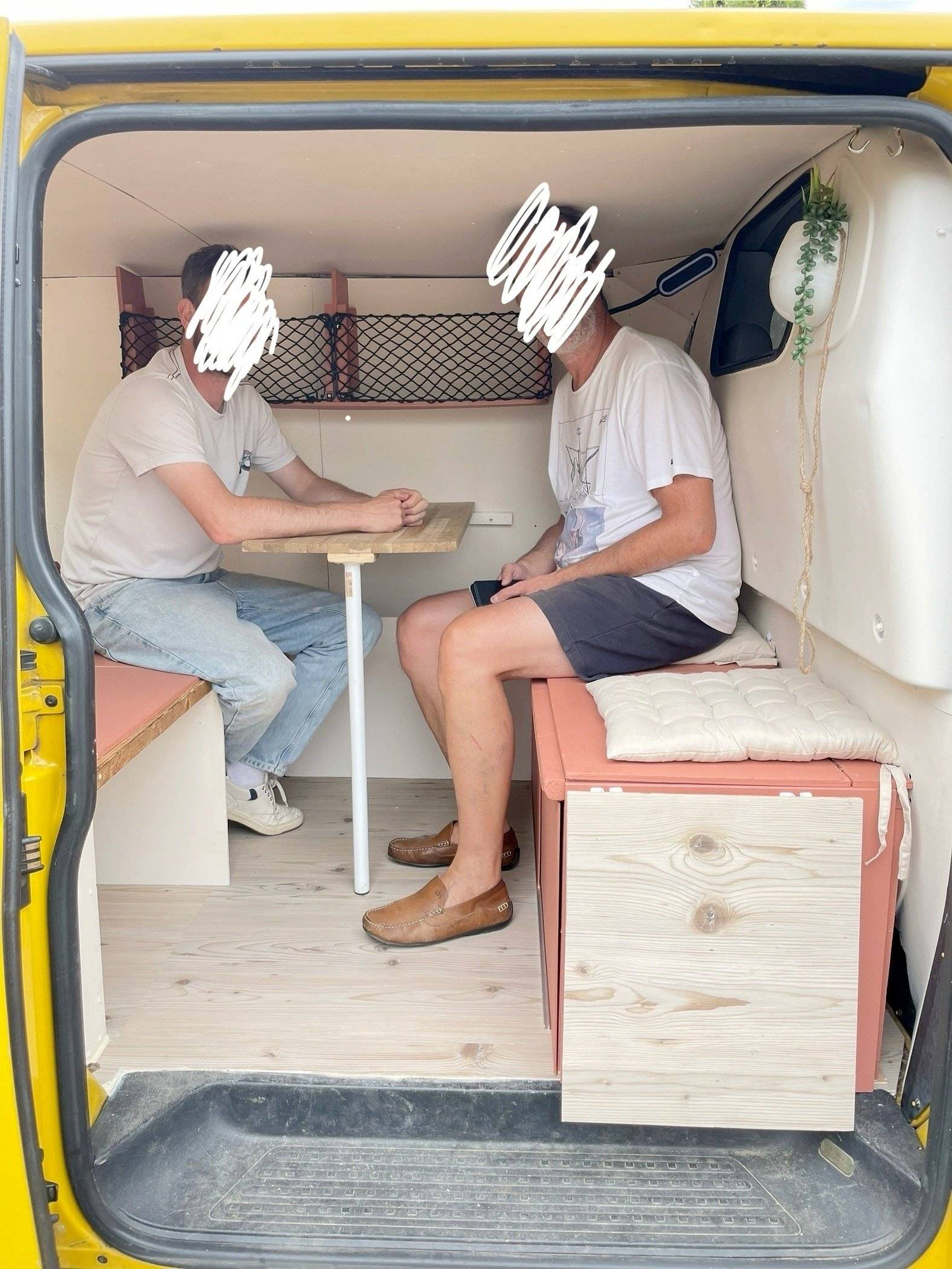 3 C Cartier/Brisebras 