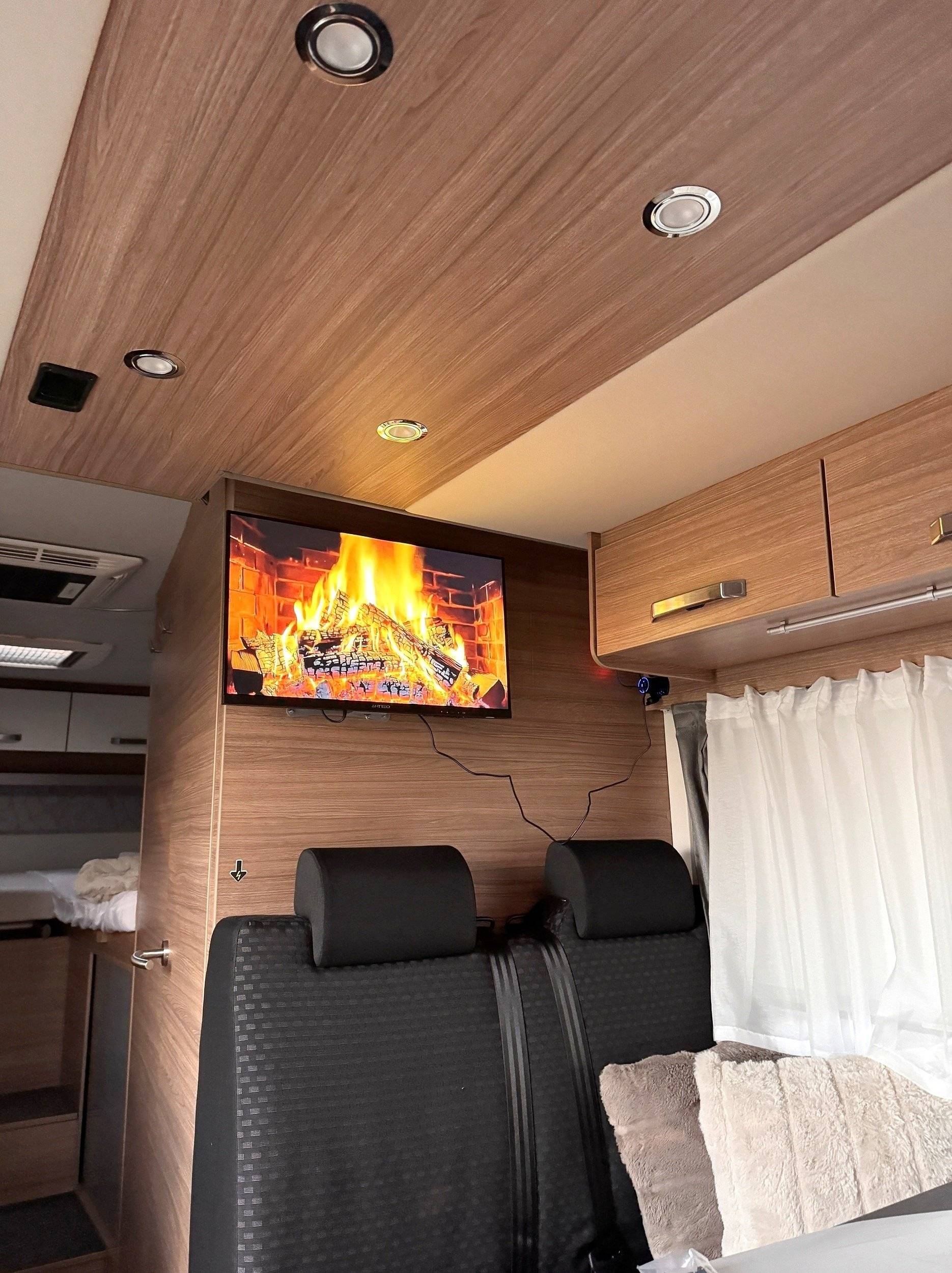 Weinsberg Carasuite 650 MEG