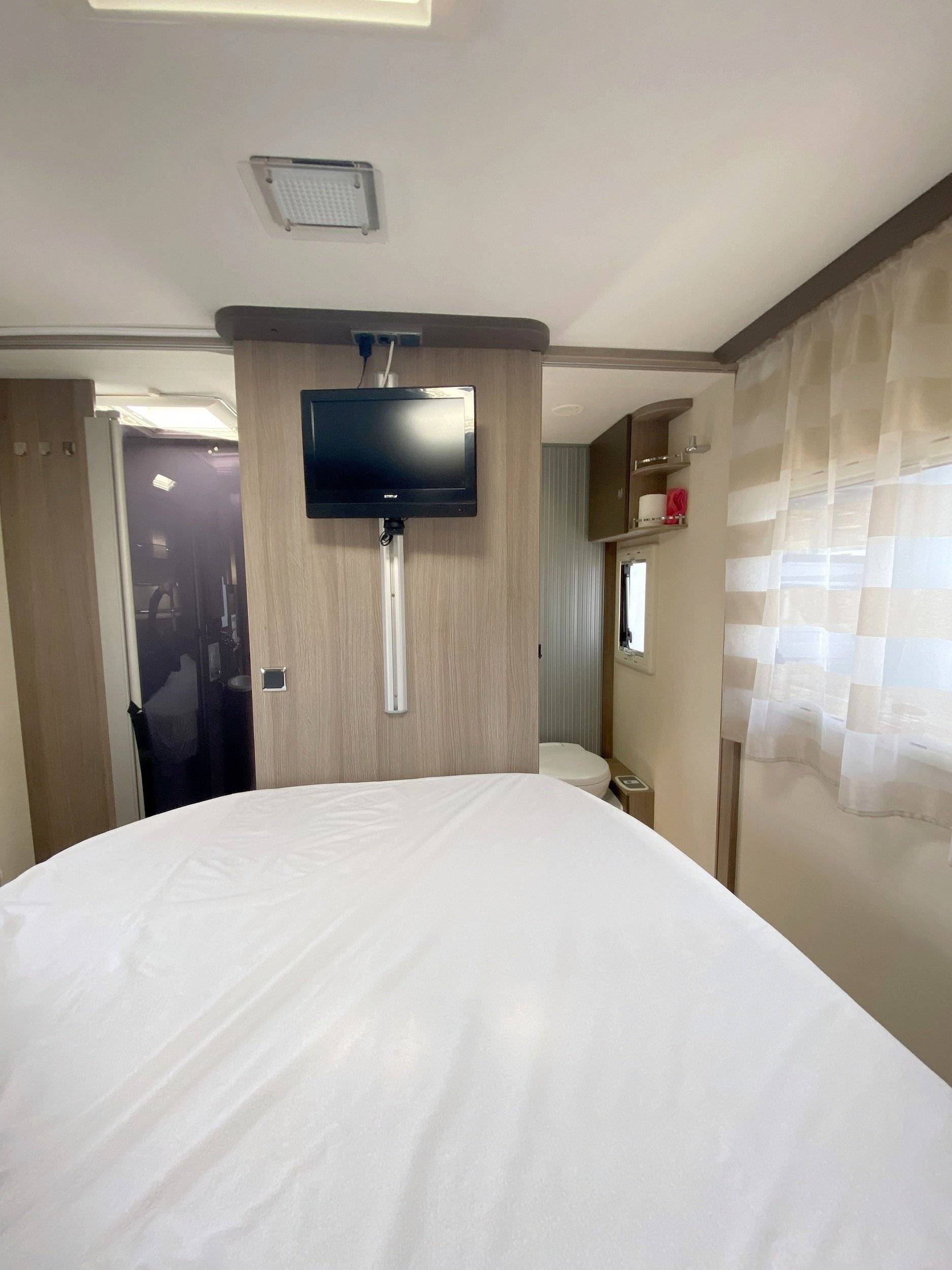 Challenger 388 Eb Ford