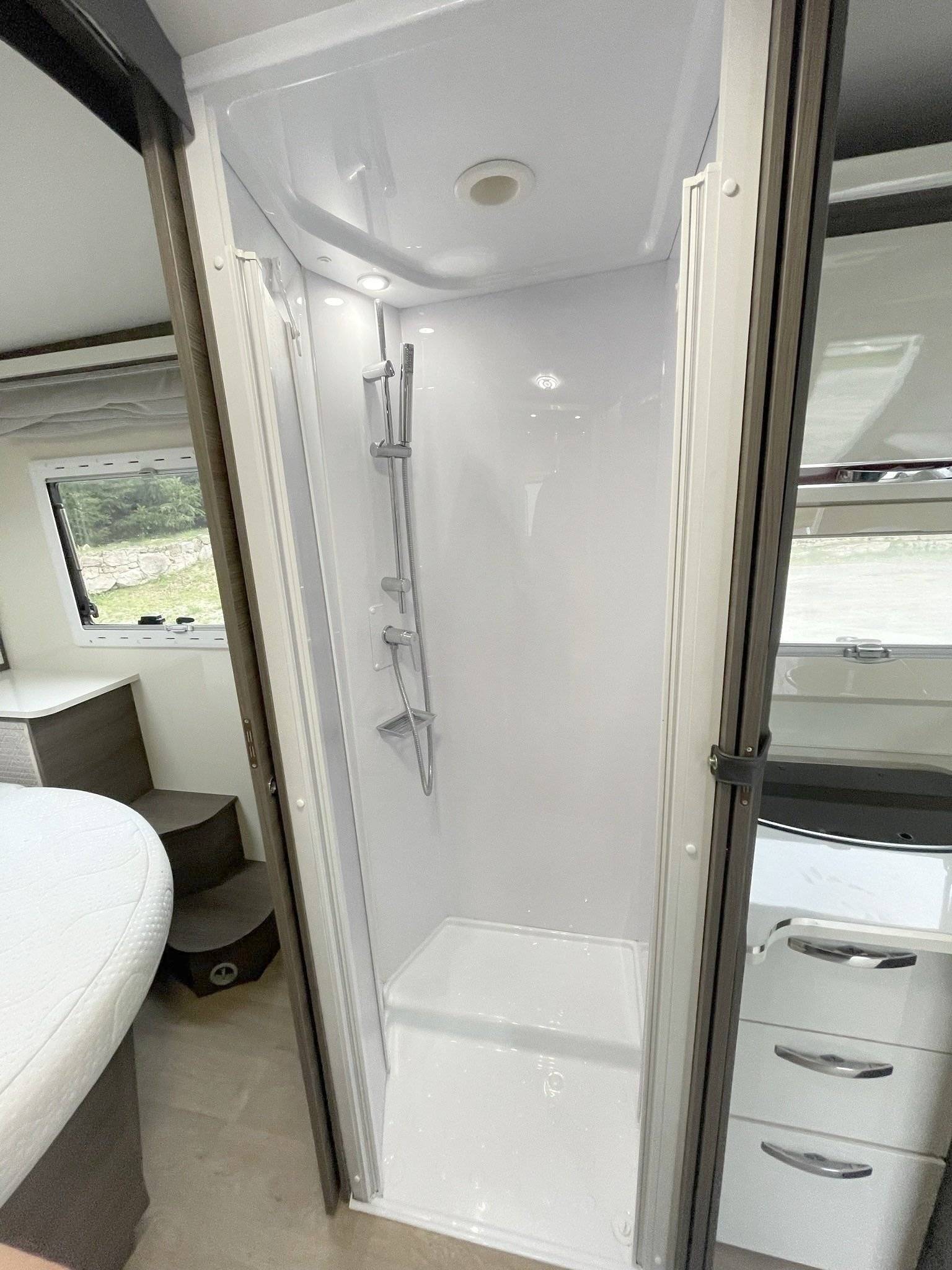 Mclouis yearling 89 G