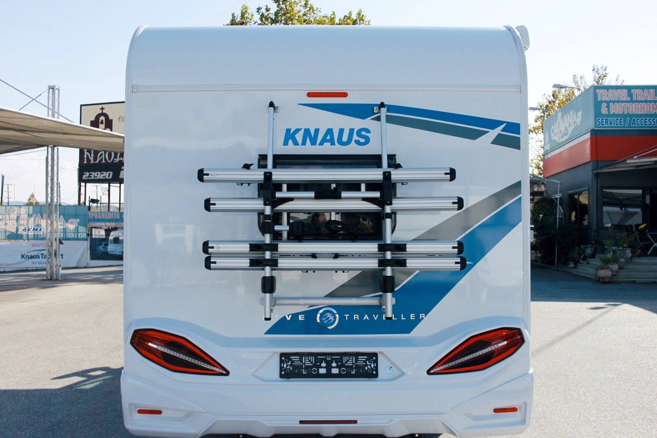 Knaus Live Traveller 600DKG
