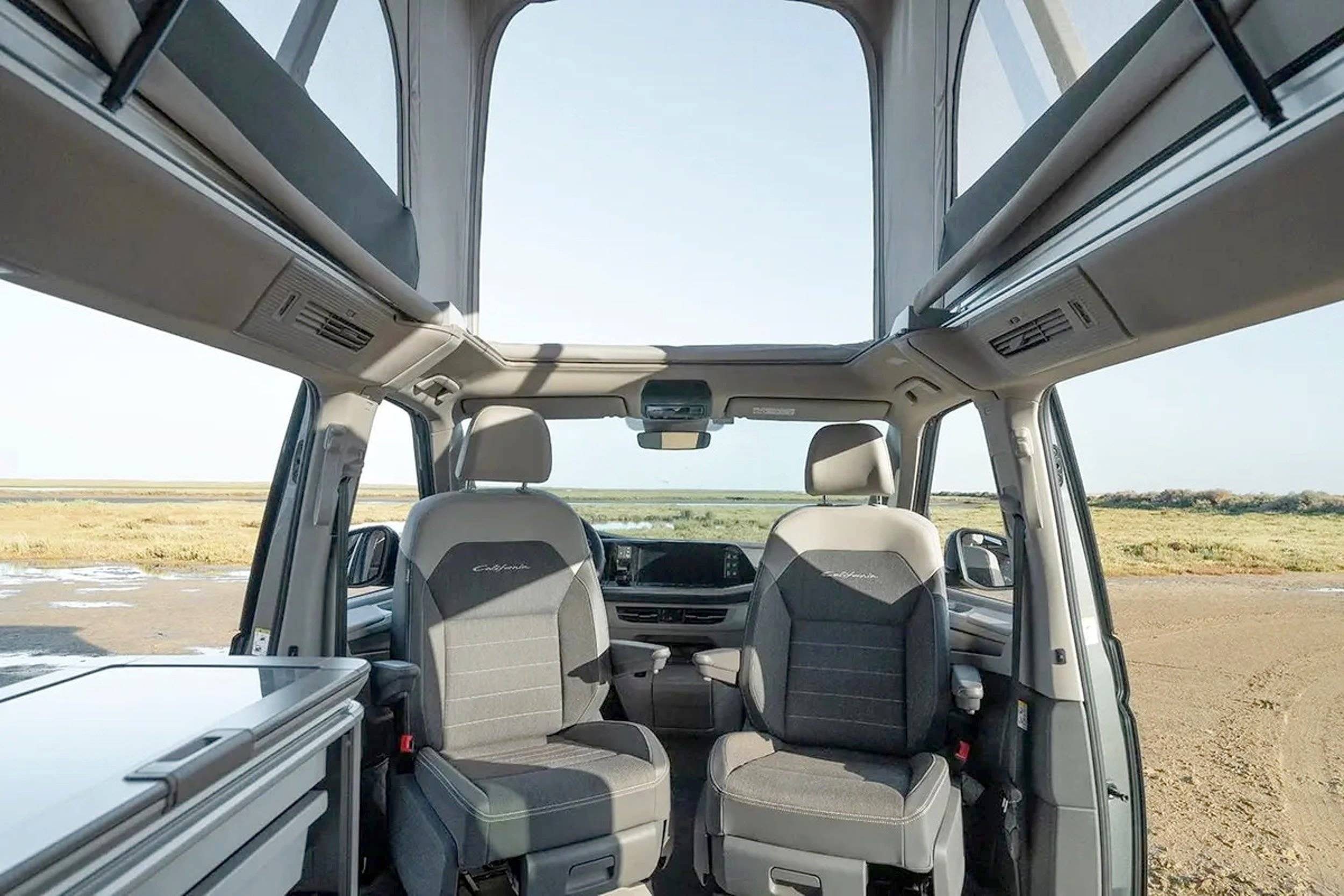 Volkswagen California Ocean T7