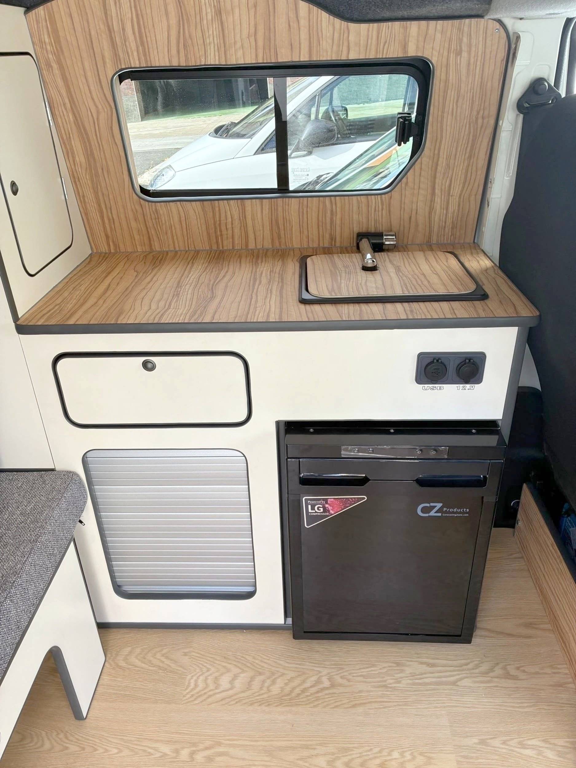 Nissan NV200