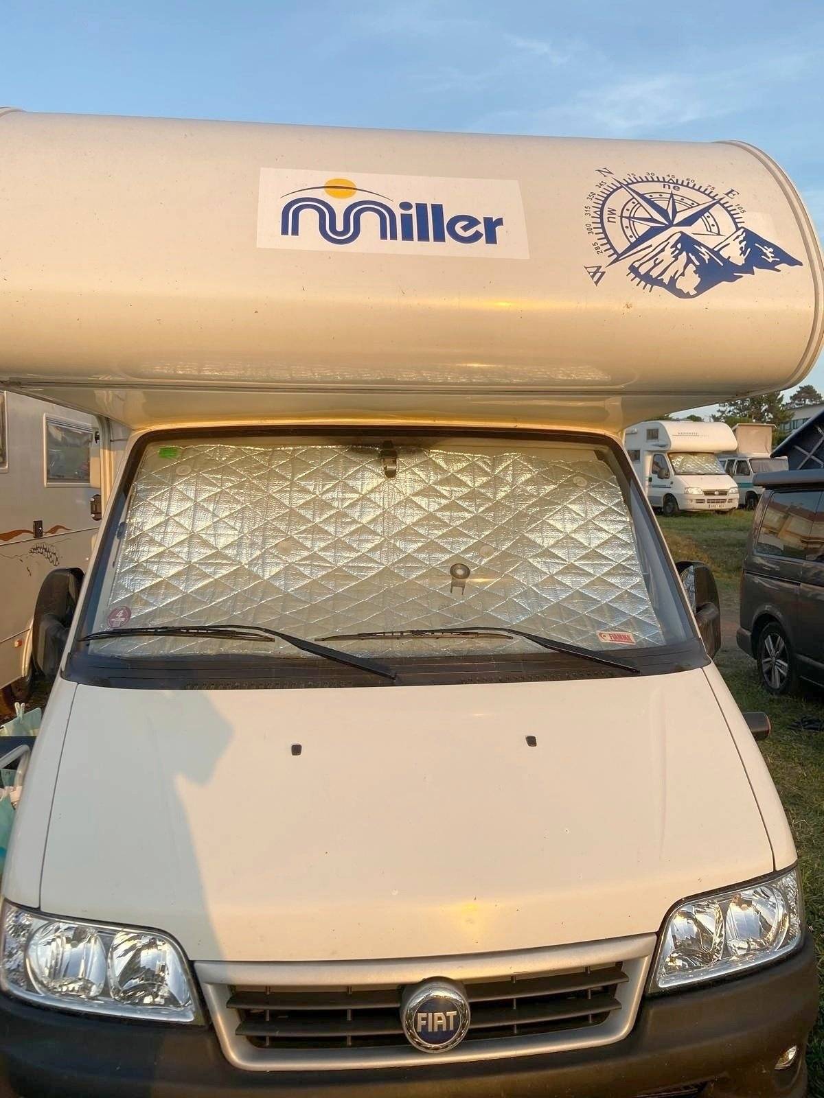 Front view from 3/4 Fiat Fiat - Yescapa