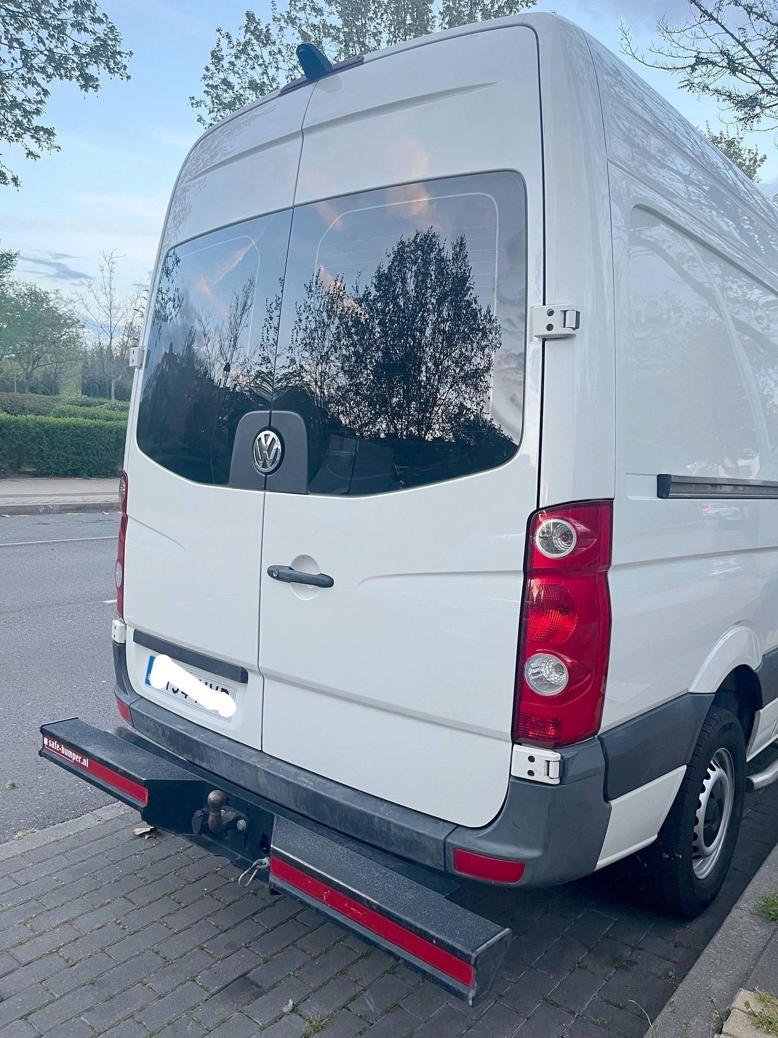 Volkswagen VOLKSWAGEN CRAFTER 2E35