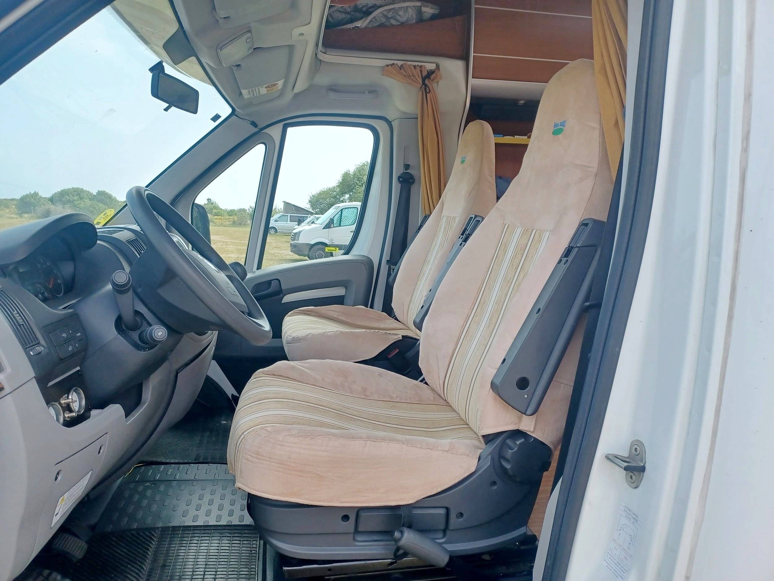 Mclouis Tandy 670 Plus