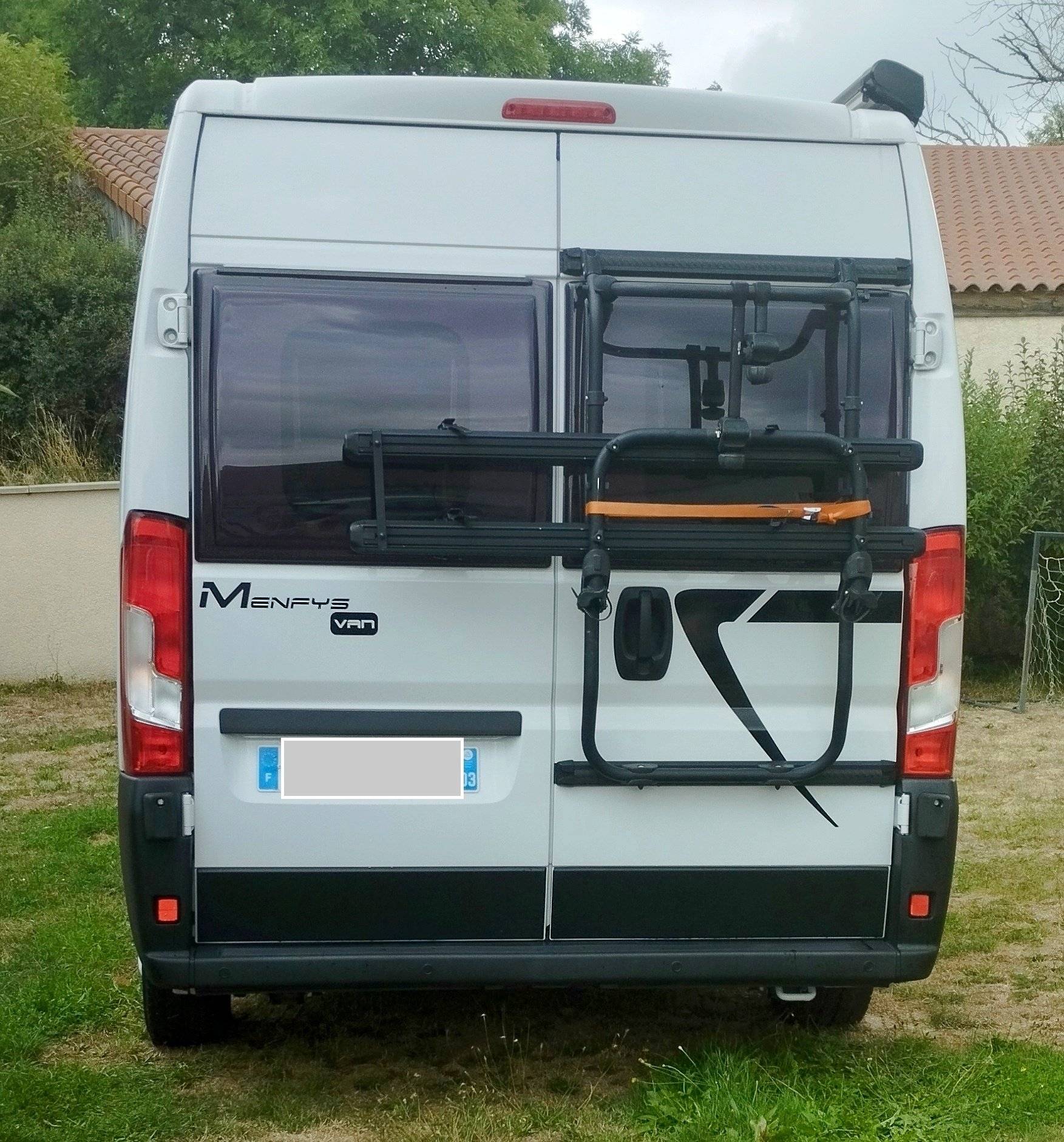 Mclouis Mclouis menfys 3 sline