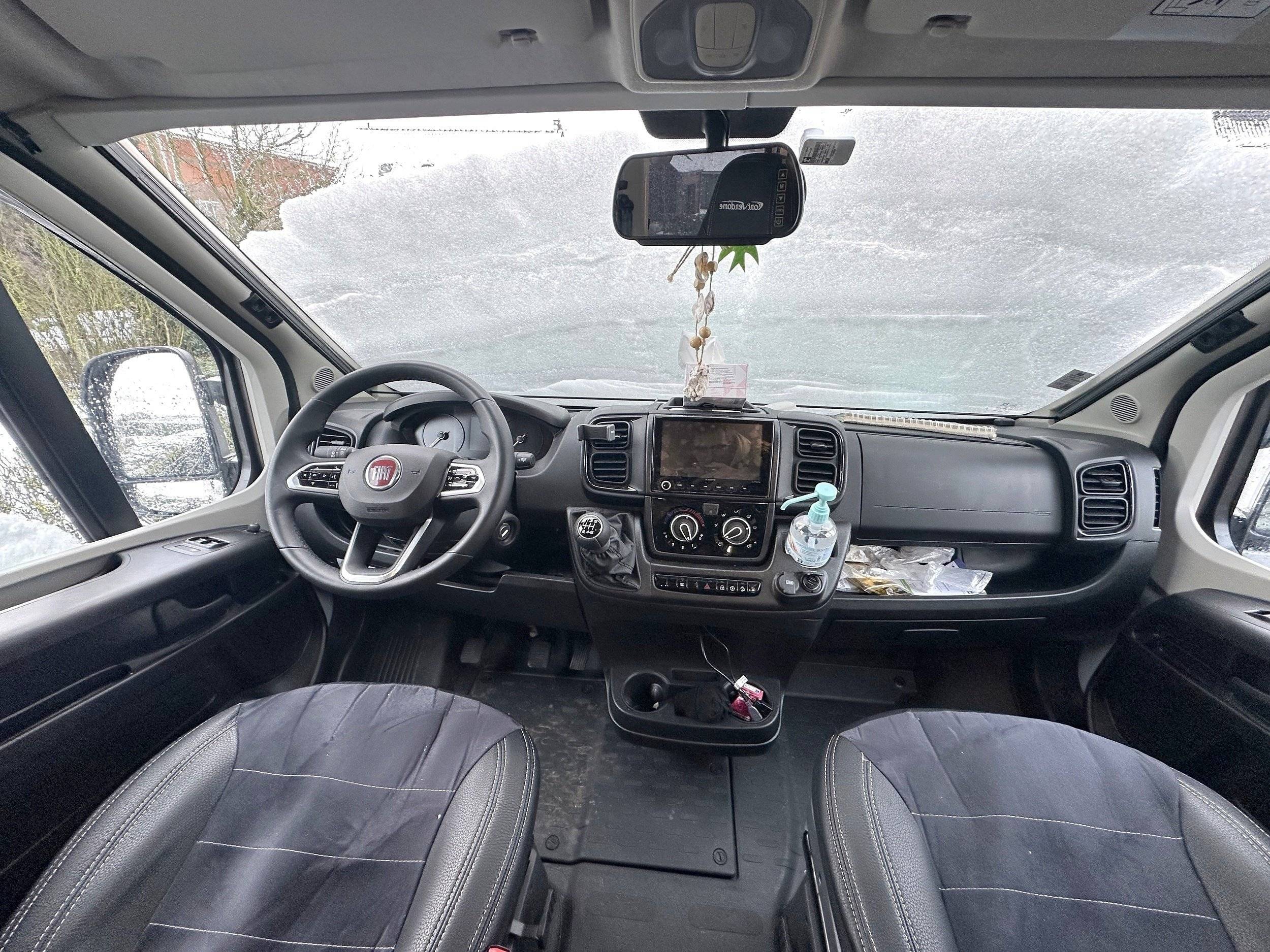 Font Vendôme Terra Van