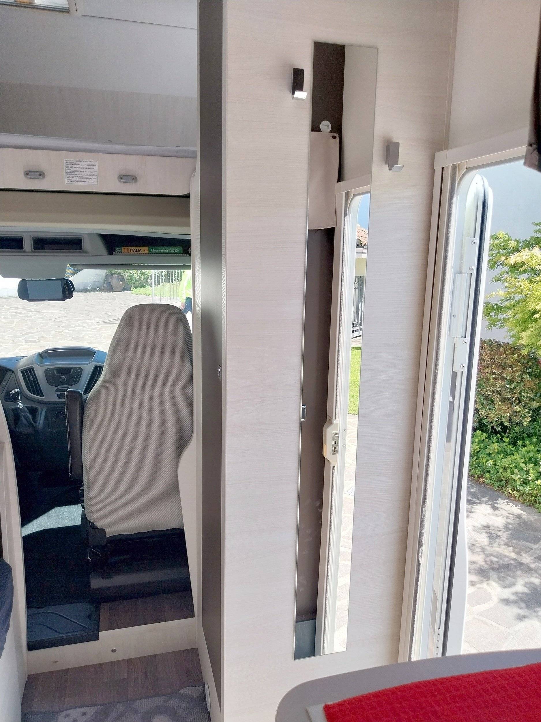 Challenger CHALLENGER GENESIS C266