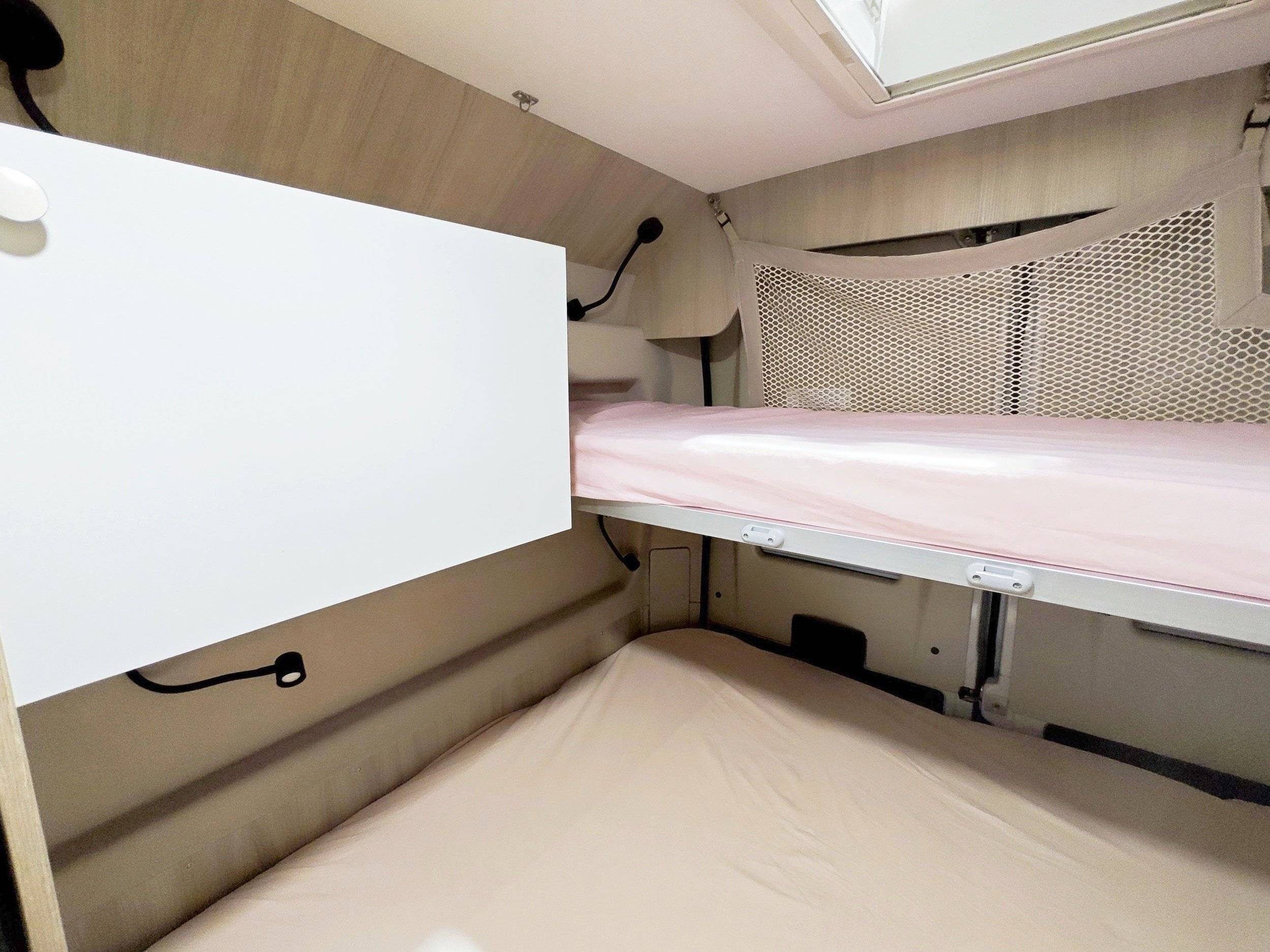 Berth Fiat - Yescapa