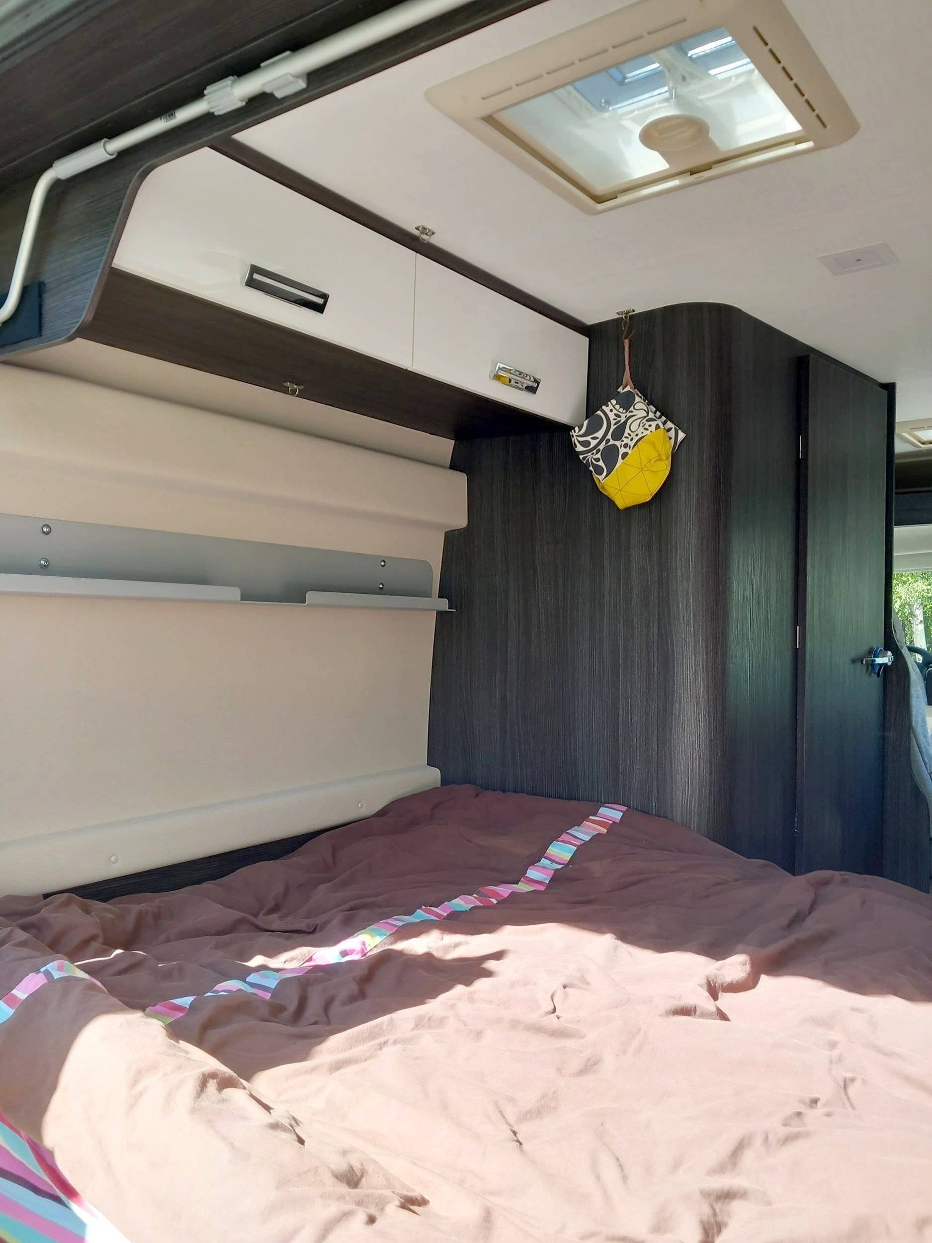 Couchages Fiat Ducato 2,3 l 130 ch - Yescapa