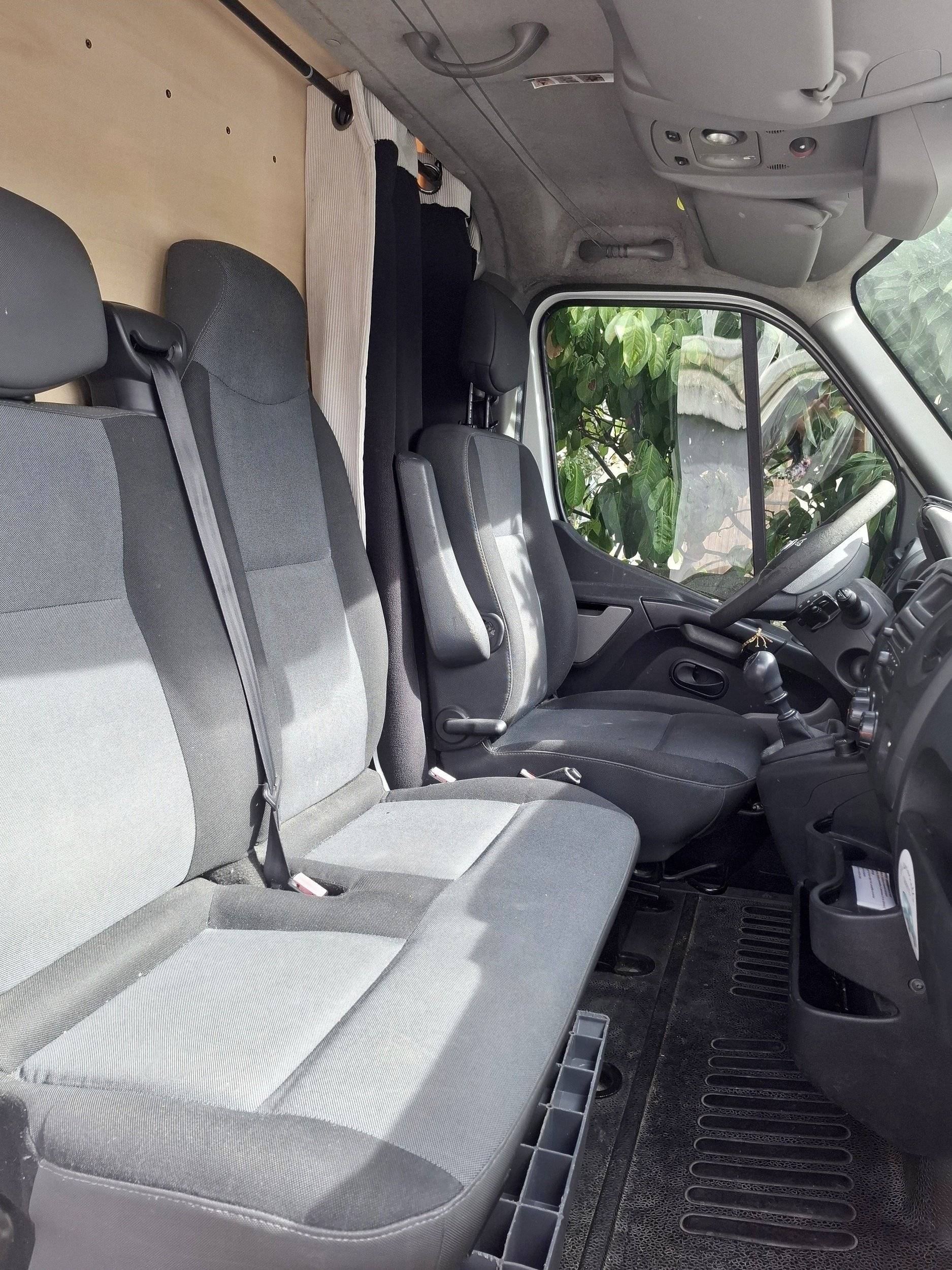 Renault NV 400