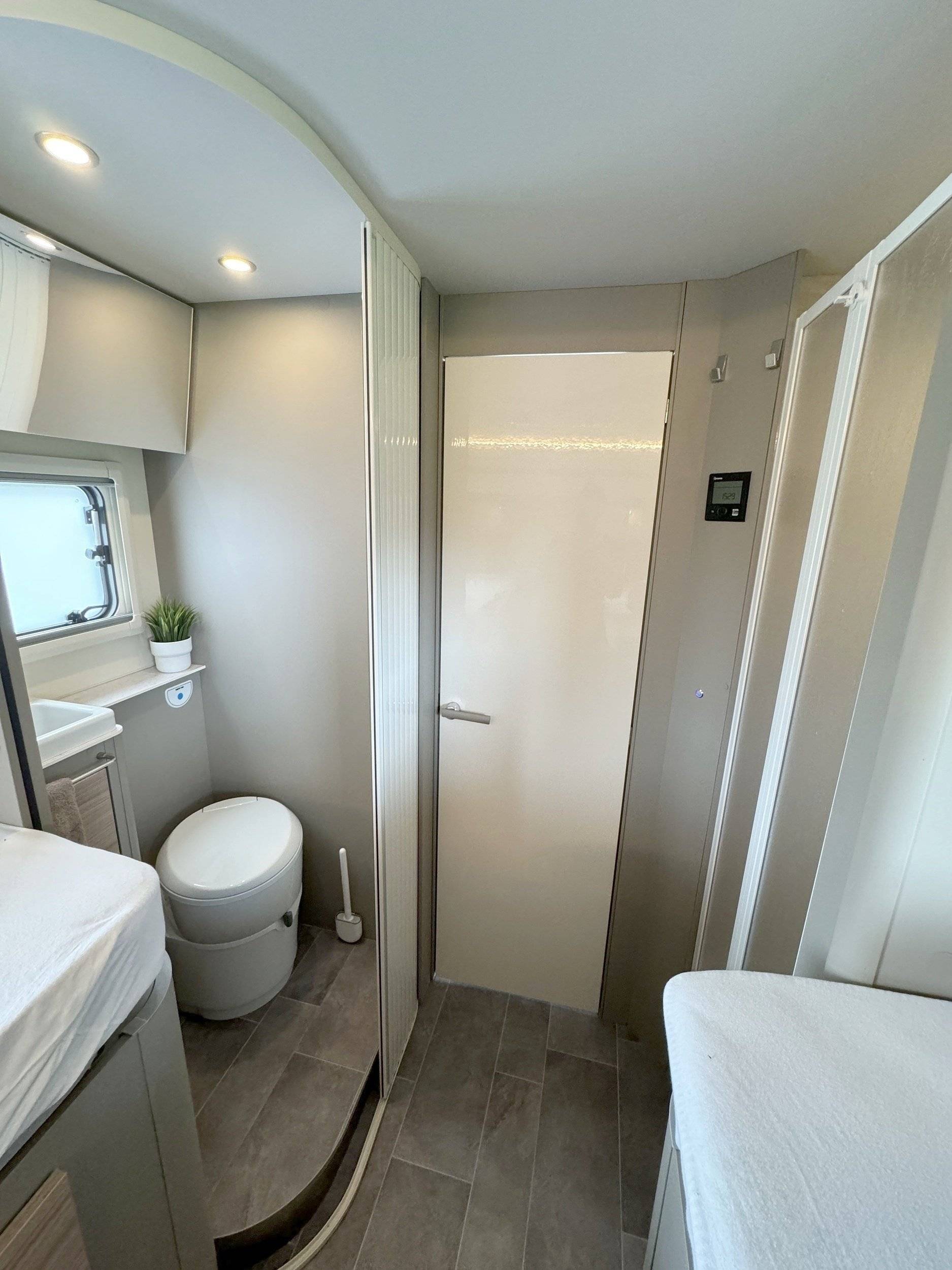 Ahorn Ahorn Canada AE