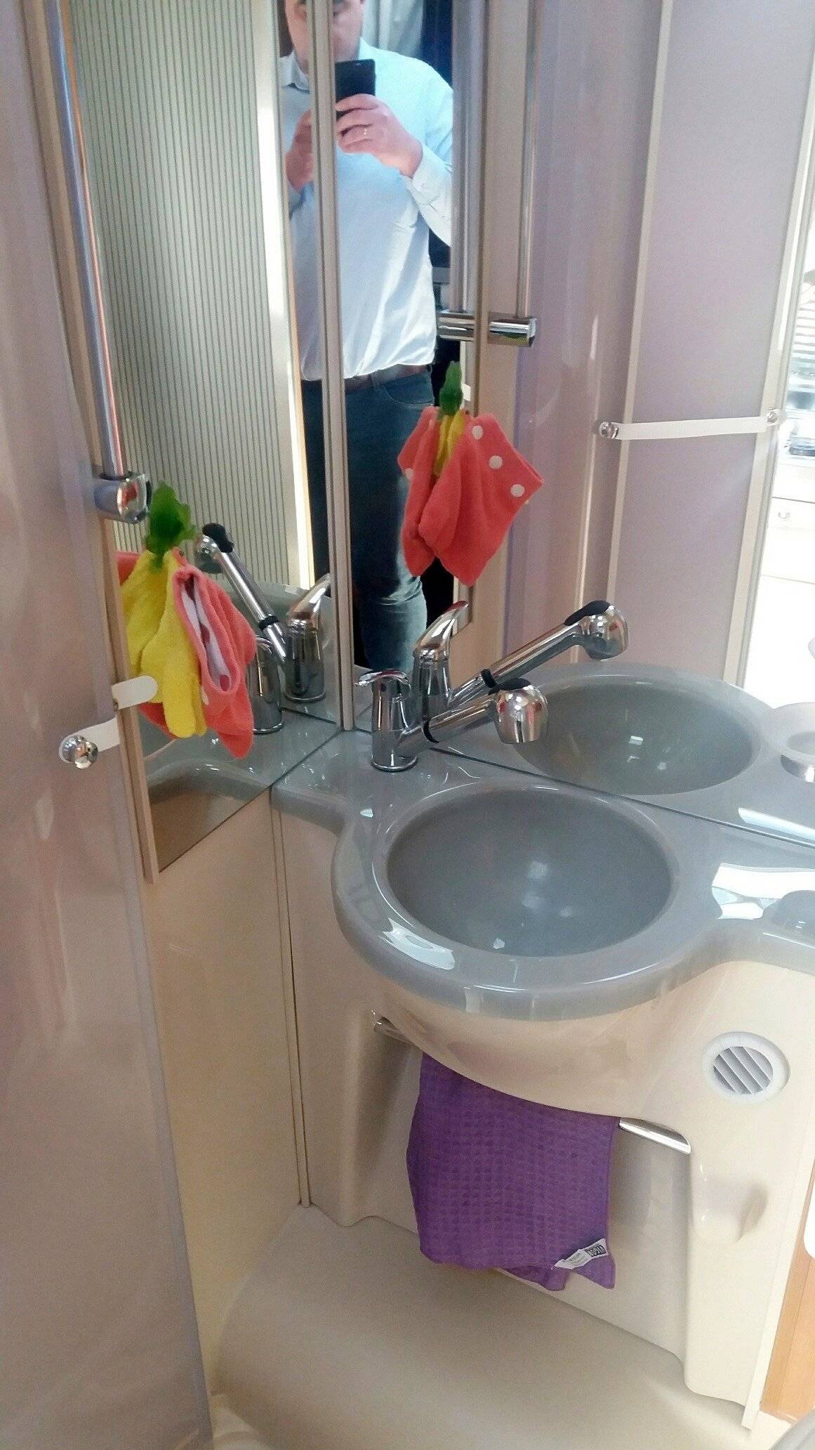 Challenger GENESIS 60