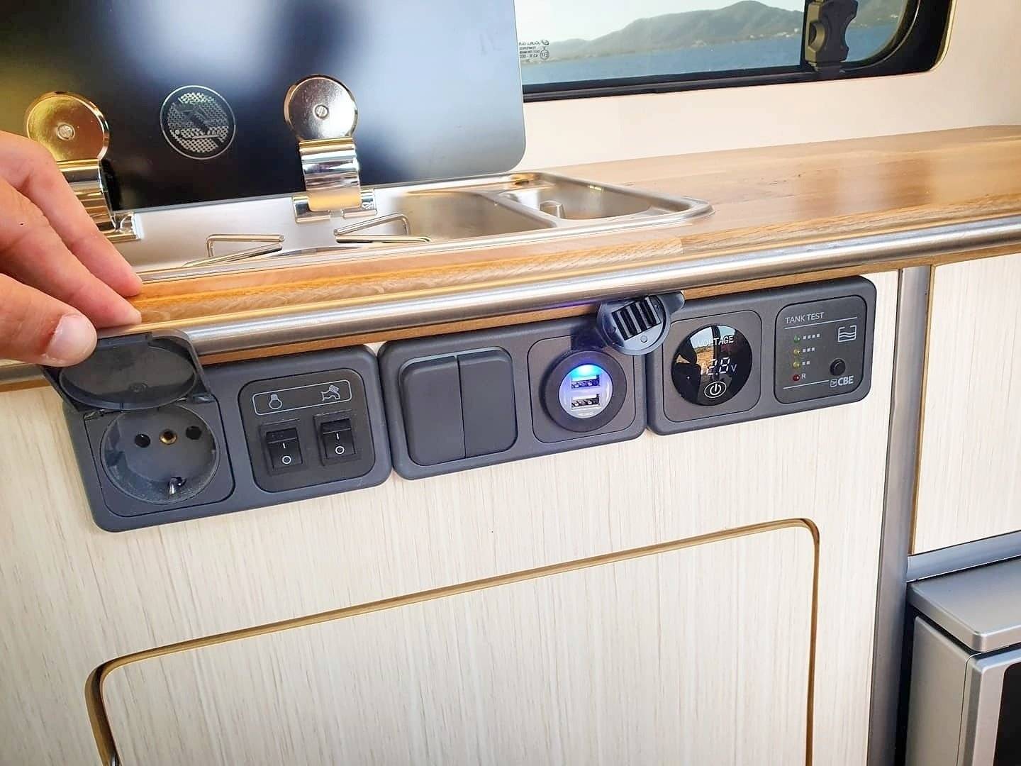 Caracol and friends ZIPI-ZAPE PLUS