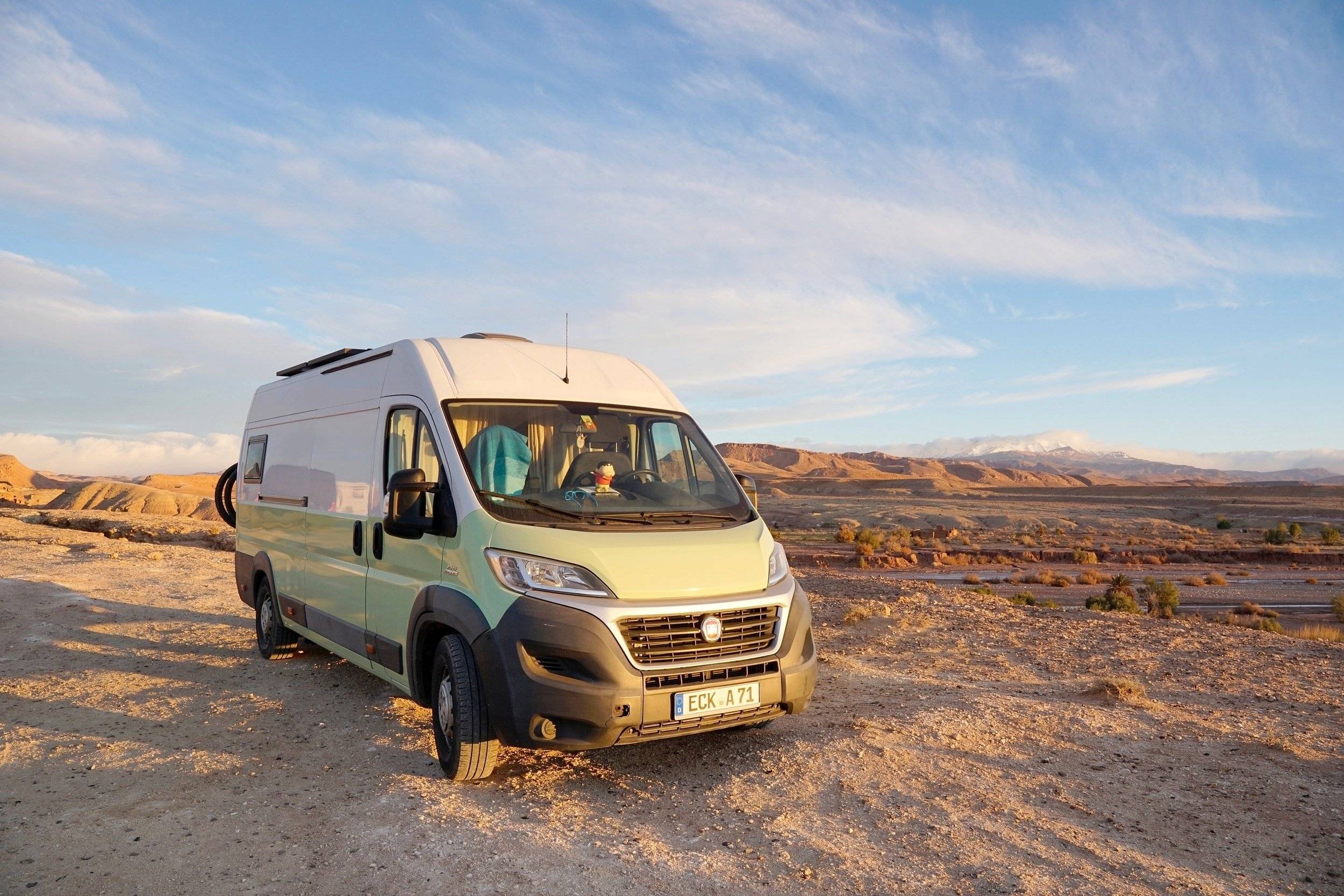 Vue avant de 3/4  - Yescapa