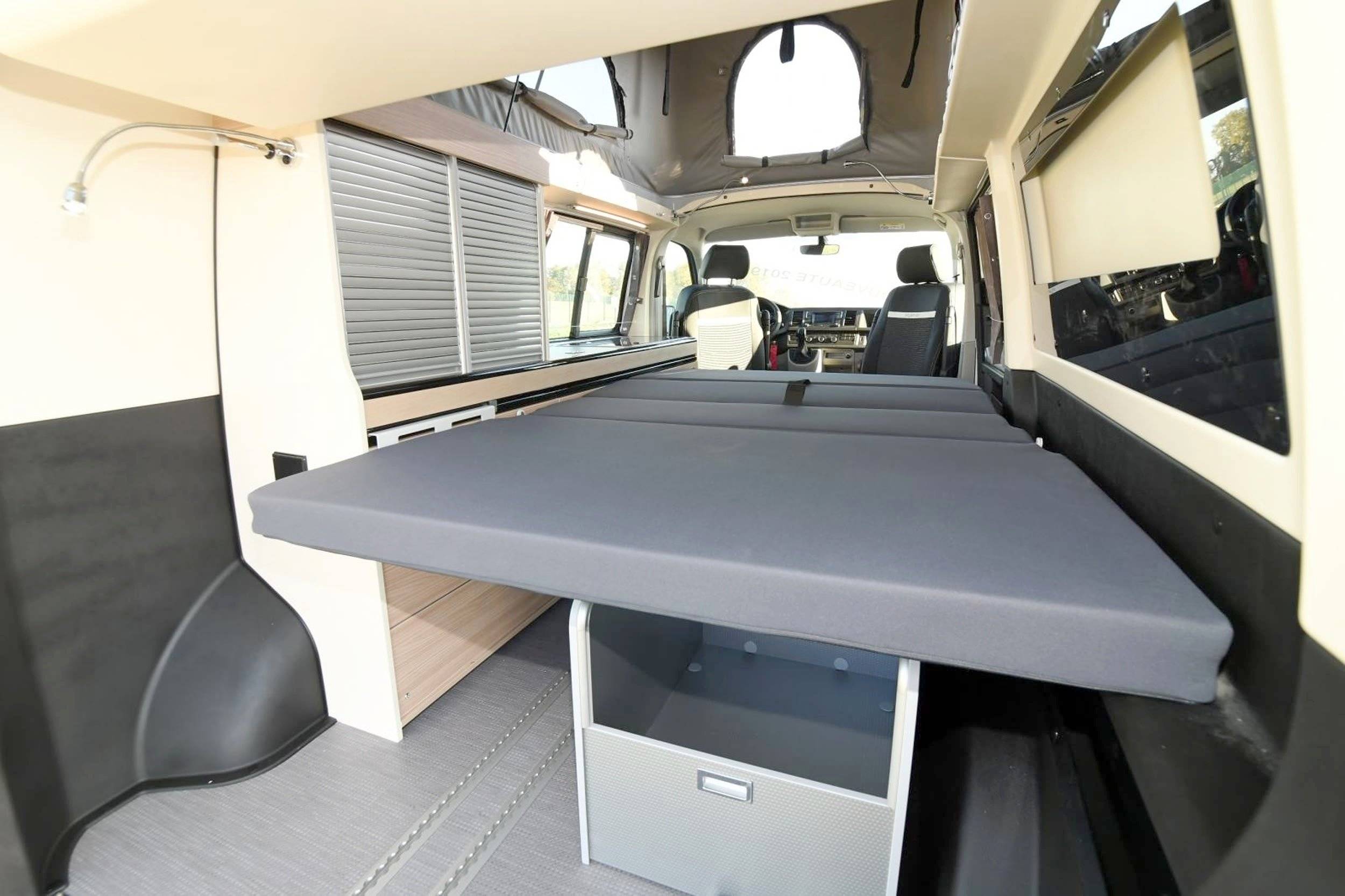 llits Volkswagen Transporter T6.1  2,0 l 150ch DSG7 - Yescapa