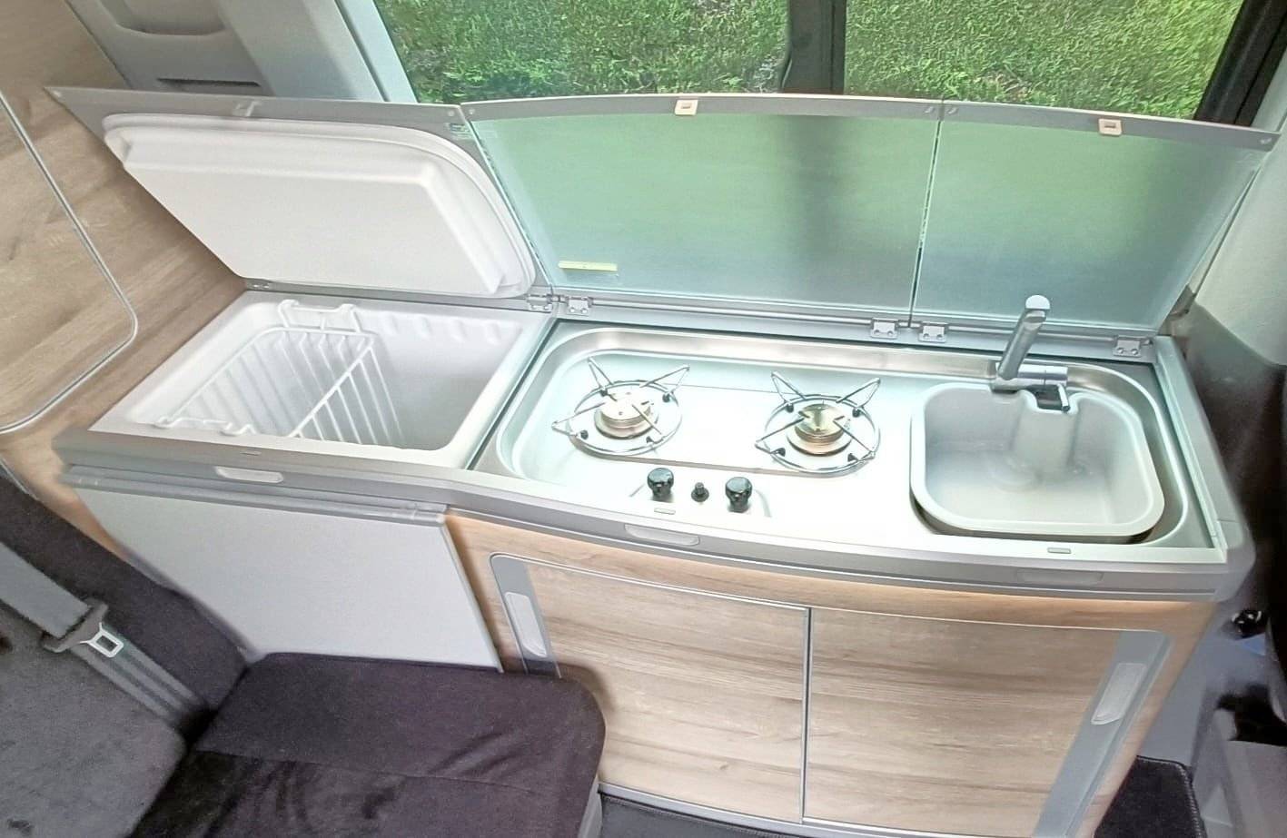 Volkswagen T6 California Coast